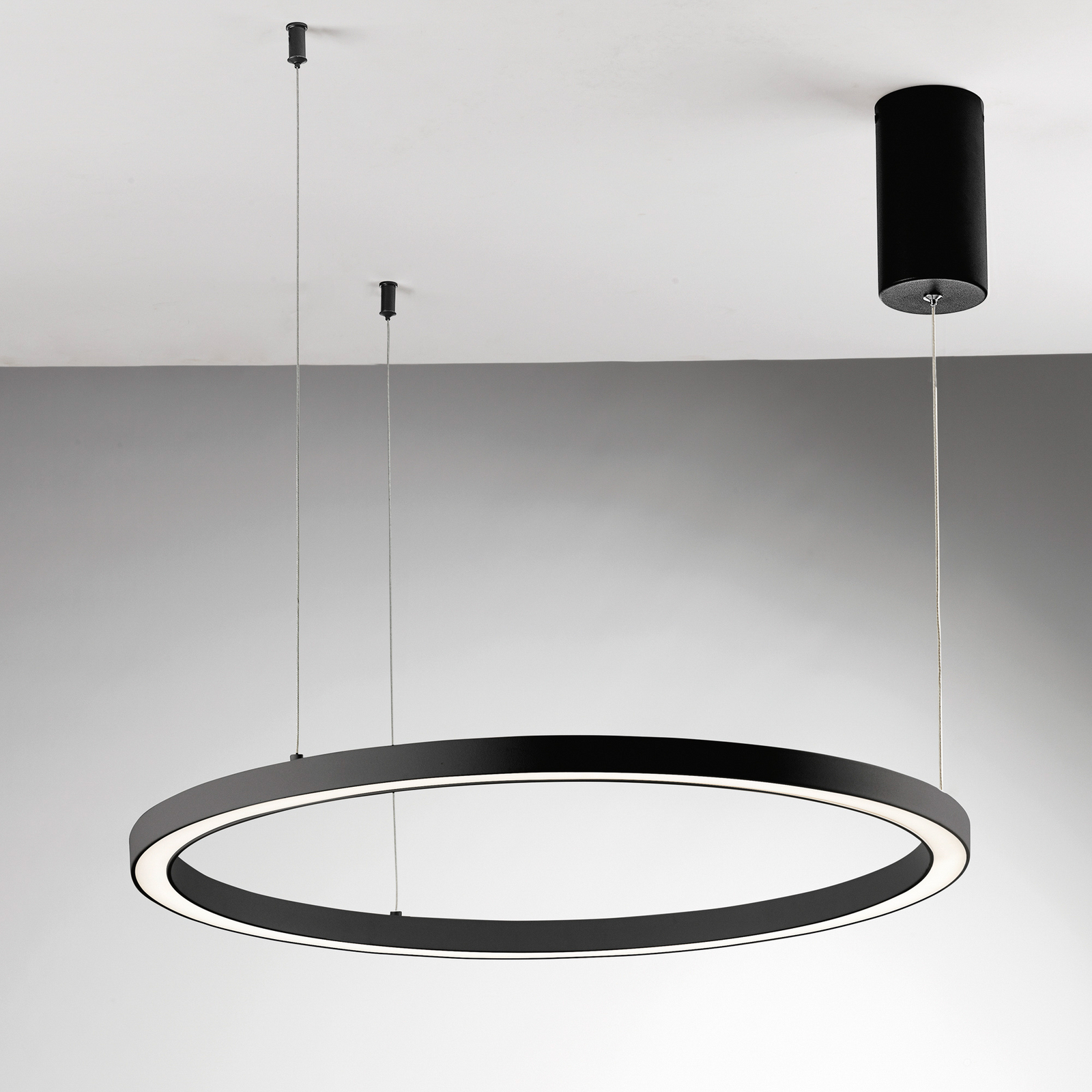 LED-riippvalgusti Hoop, must, Ø 80 cm, metall, CCT