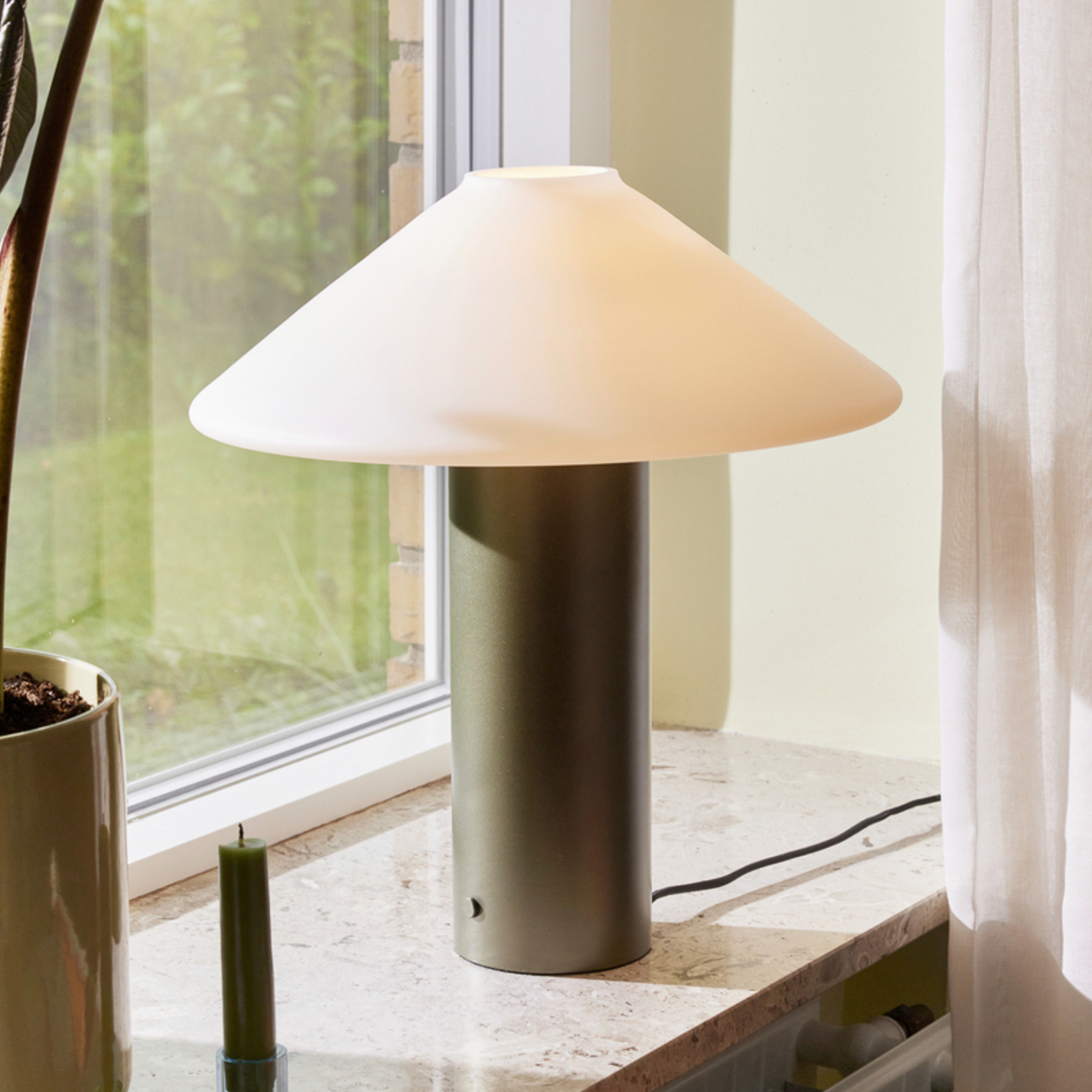 Orbit Table Lamp Dark Green - Hübsch