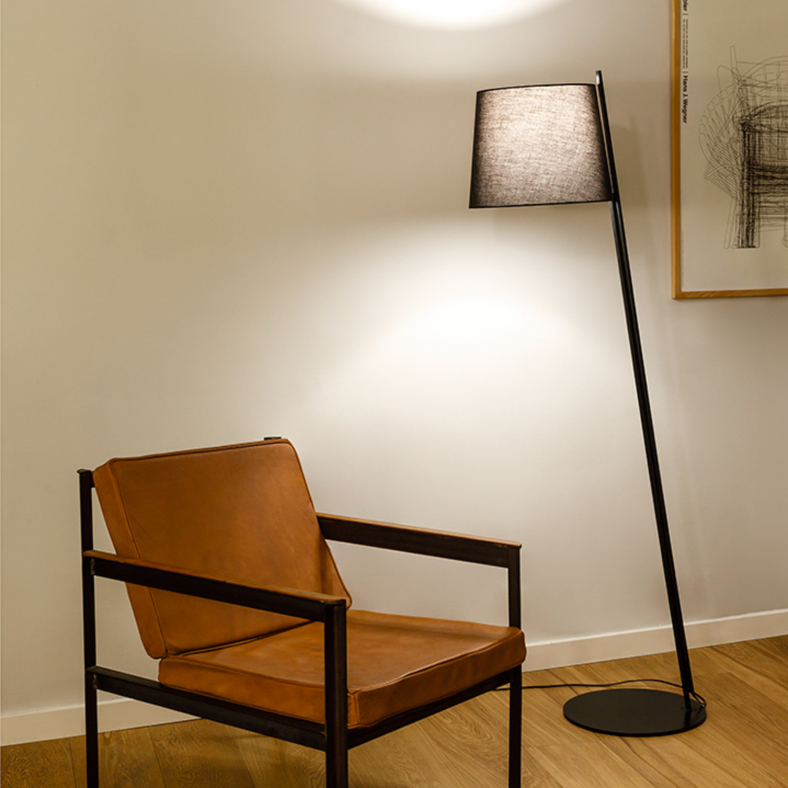 LEDS-C4 Clip Stehleuchte Höhe 158cm Schirm schwarz