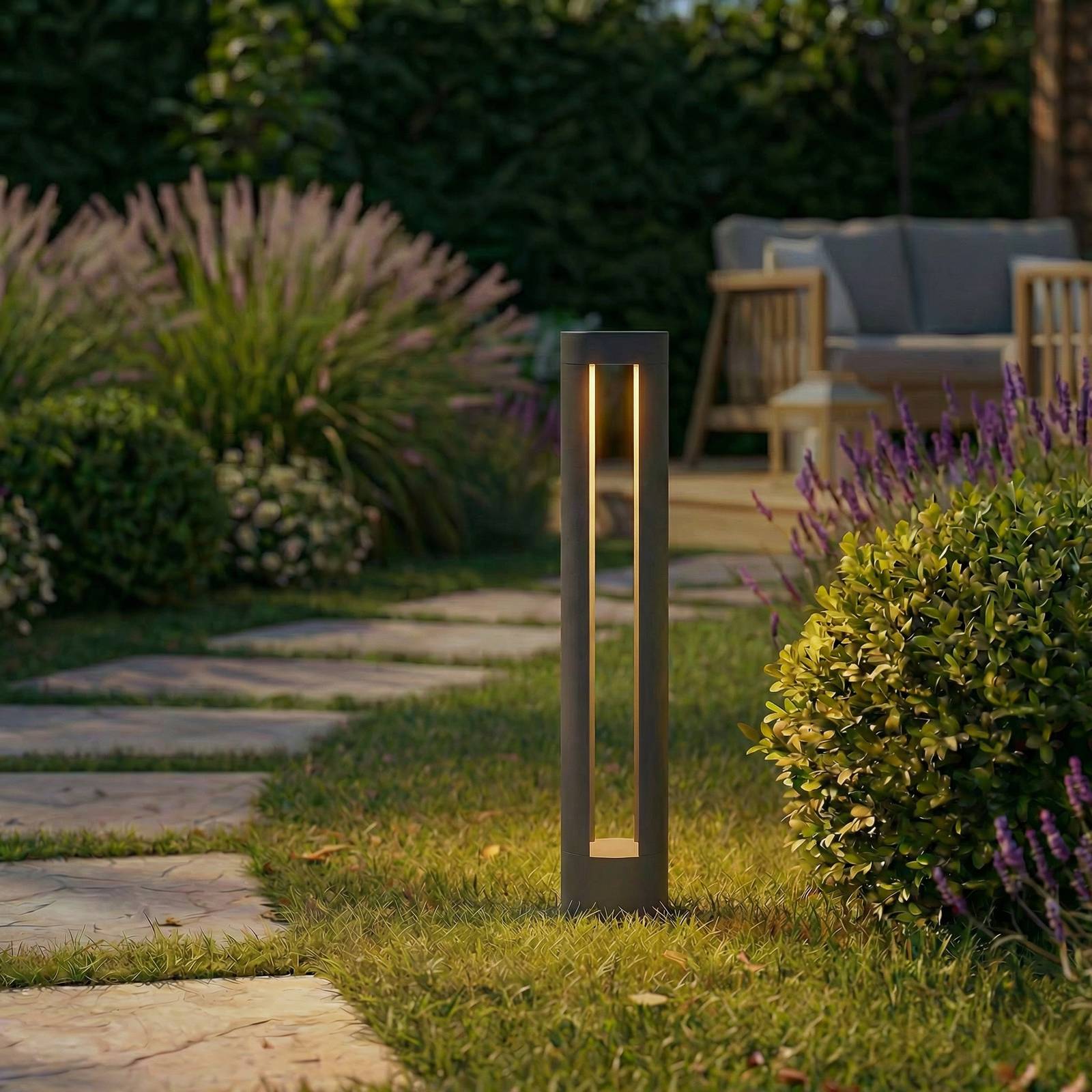Lindby słupek oświetleniowy LED Soriq, antracyt, wysokość 75 cm, IP54