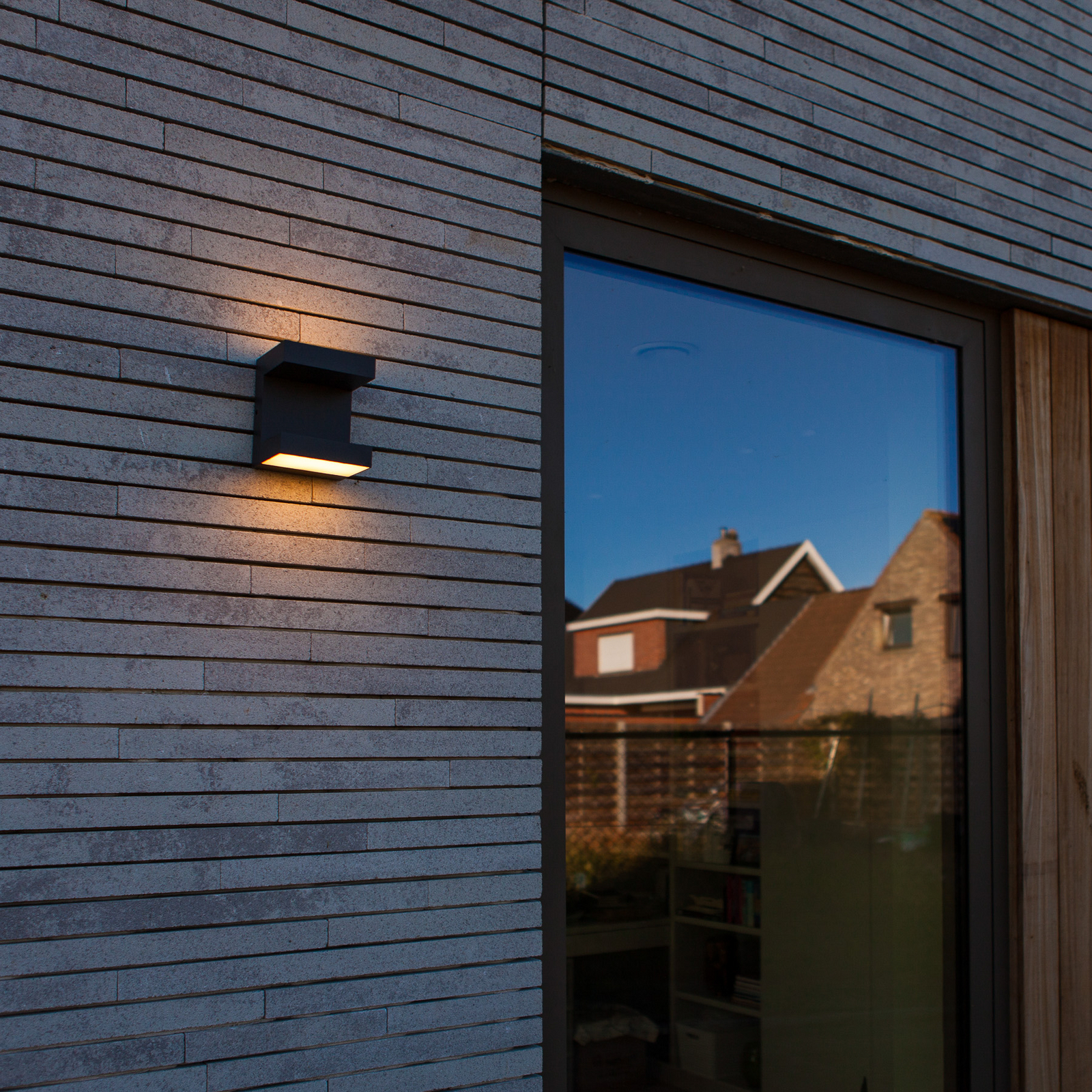 LED-Außenwandleuchte TWISTO, dunkelgrau, Breite 15 cm, IP65