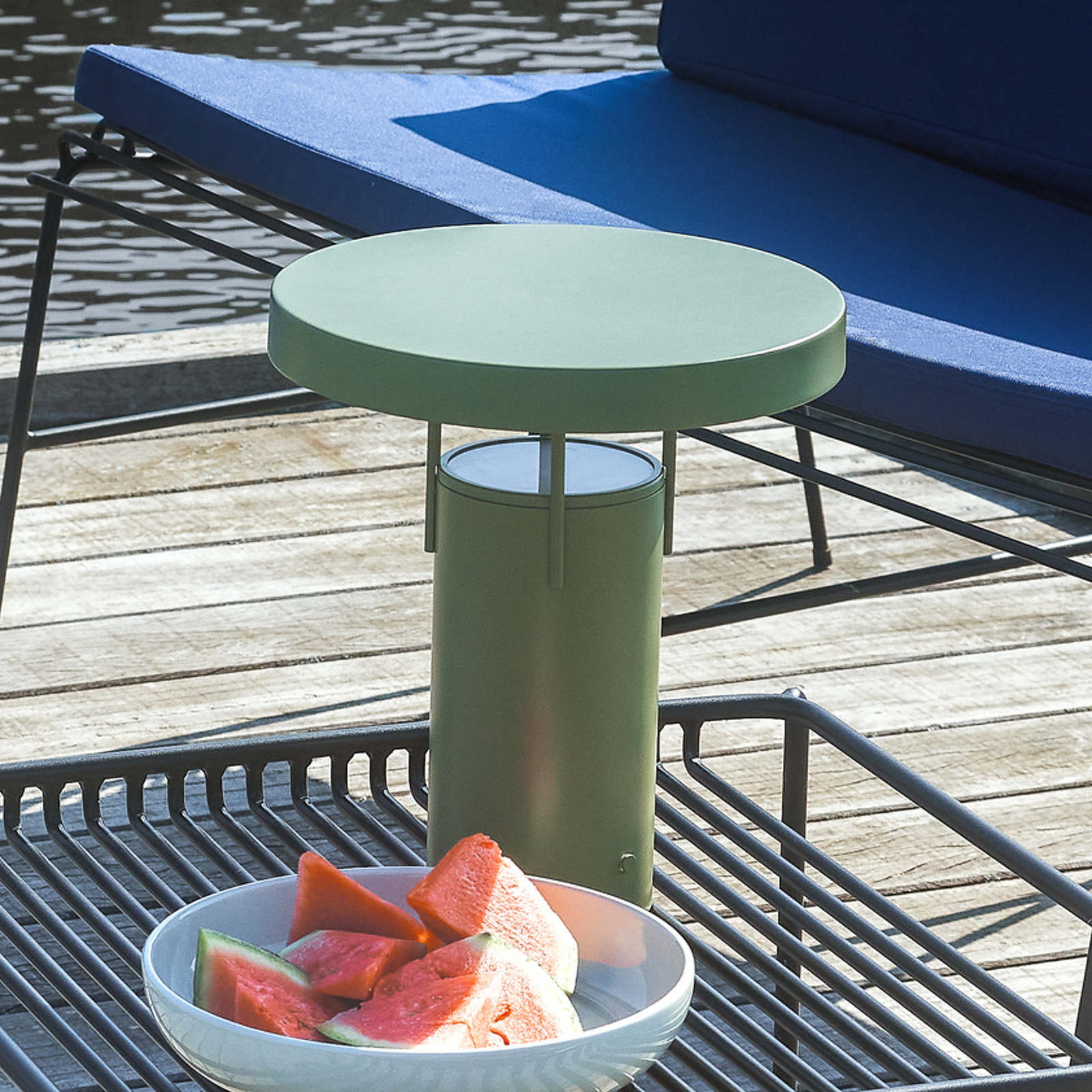 BringMe Table Lamp Green - Hübsch
