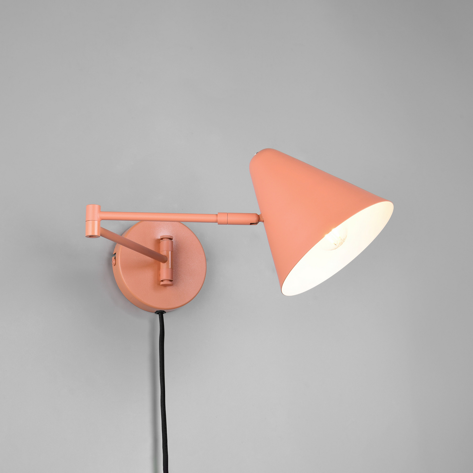 Seinavalgusti Cosima, aprikoos, ulatus 54 cm, metall Seinavalgusti Cosima, aprikoos, ulatus 54 cm, metall