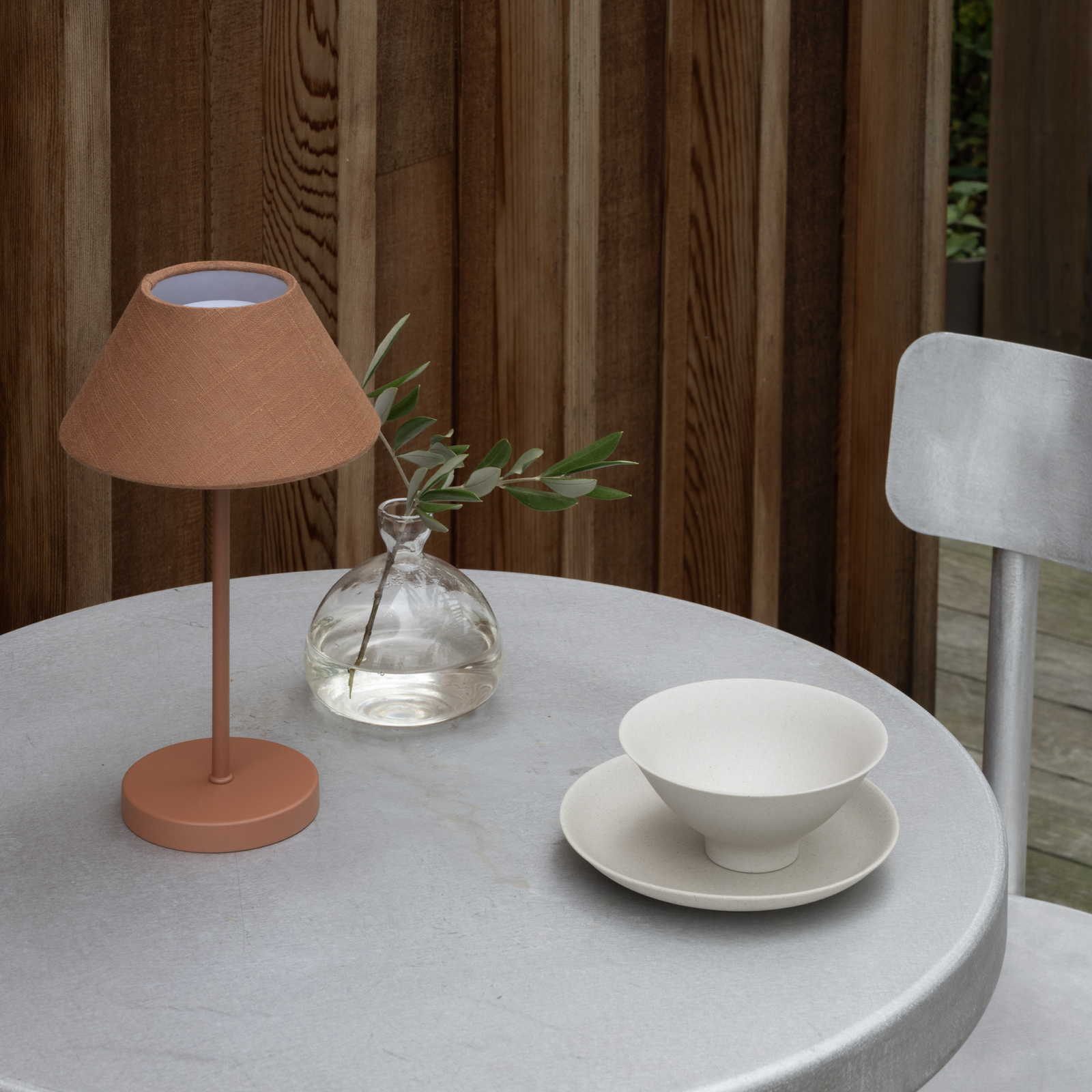 Teya LED rechargeable table lamp, terracotta, 26cm, IP44 - Watt & Veke