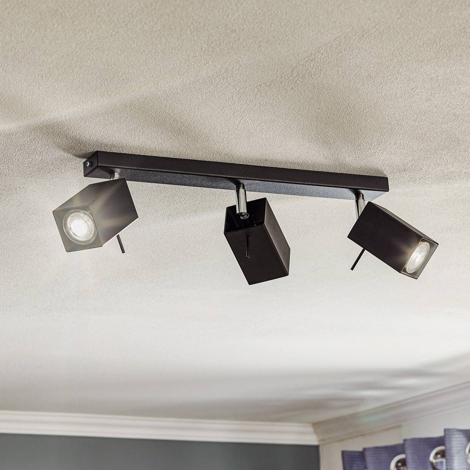 sollux lighting spot pour plafond square noir à trois lampes