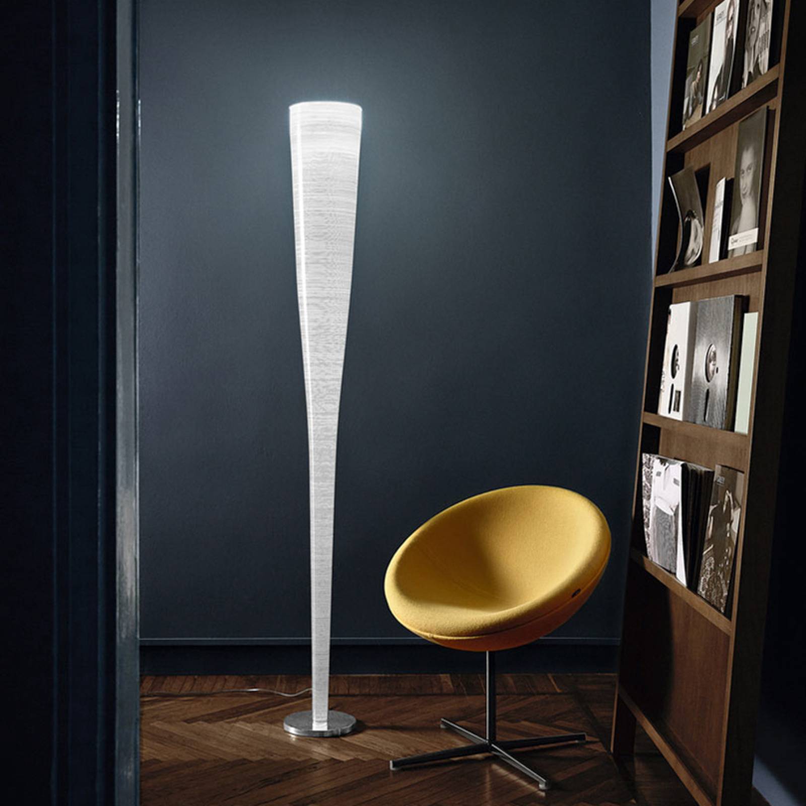 Foscarini Mite lampa stojąca E27, czarna