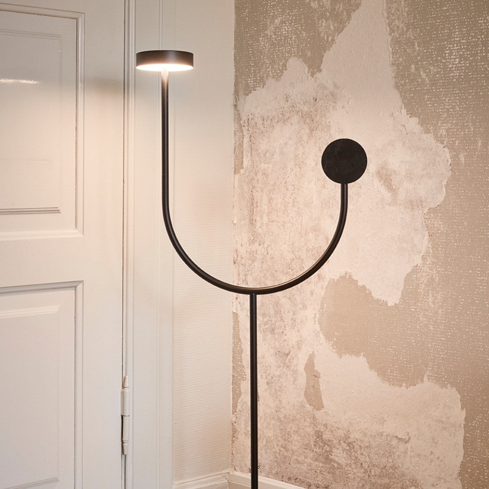 Grasil Golvlampa Svart/Svart - AYTM