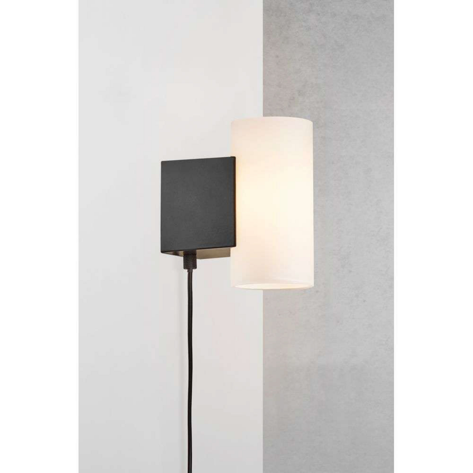 Mona LED Wandleuchte 3-Step Black/Opal - Nordlux