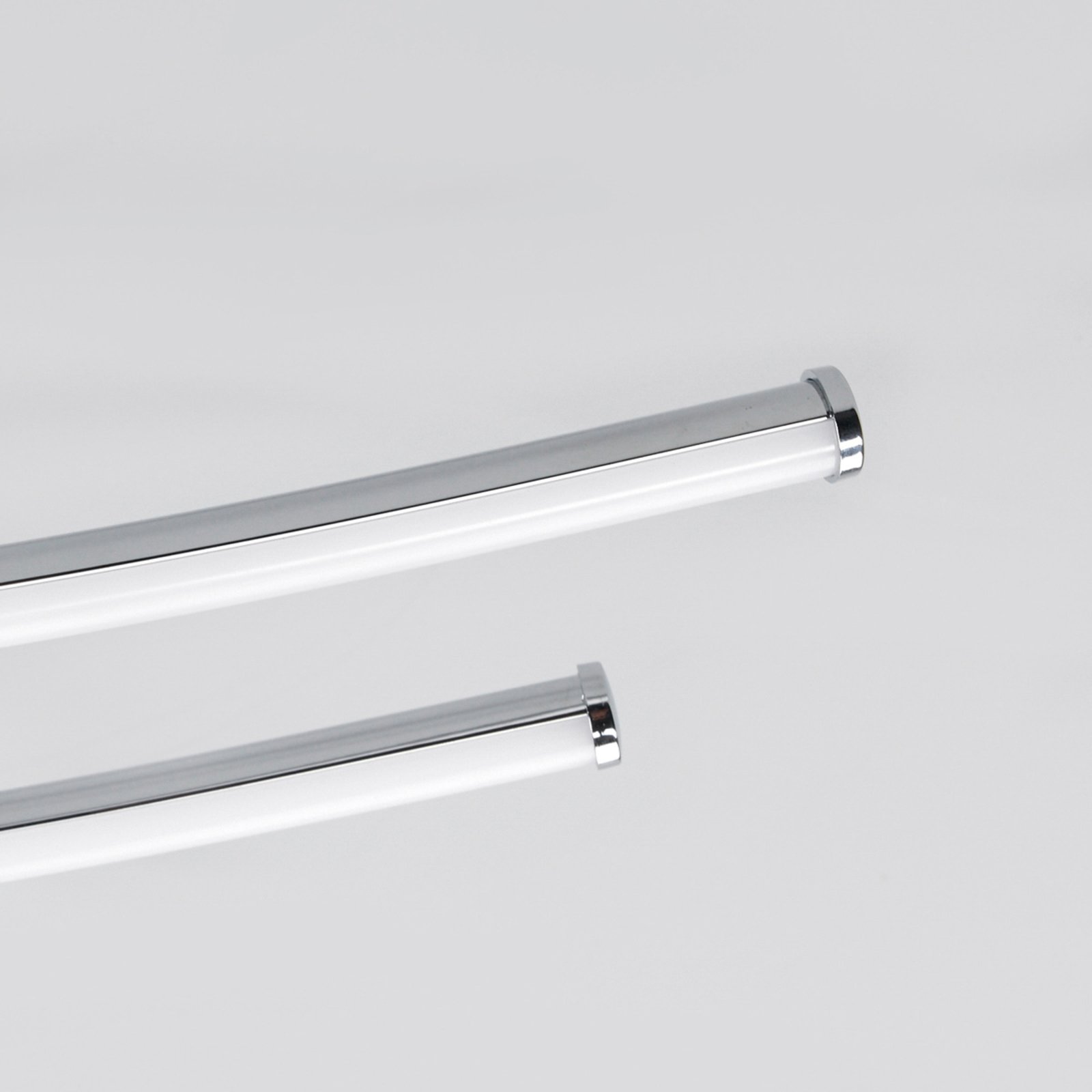 Yael Kattovalaisin Chrome/White - Lindby