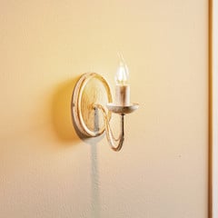 Aplique de pared Malbo en blanco, 1 luz