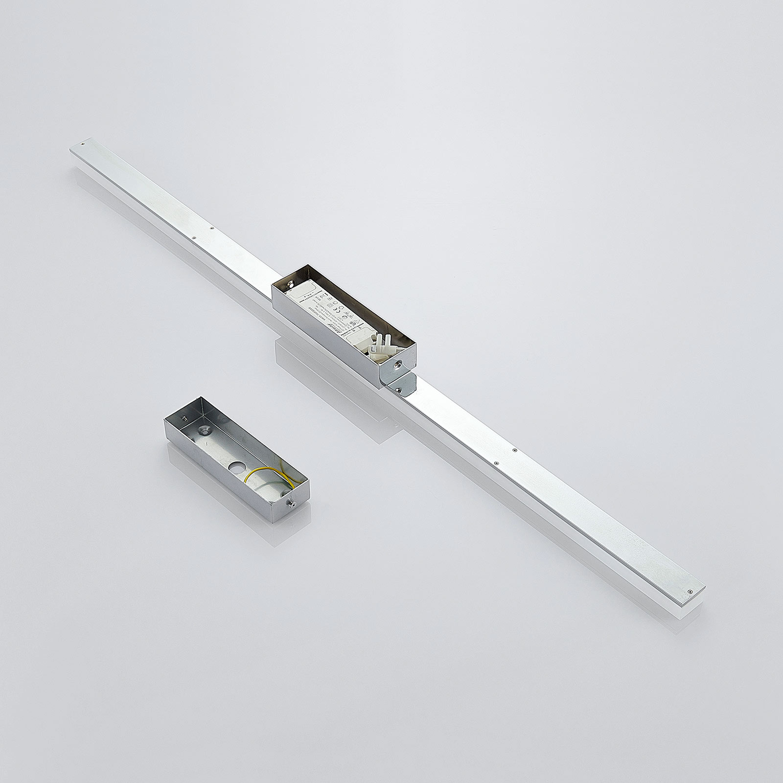 Stropné LED svietidlo Levke pre kúpeľňu