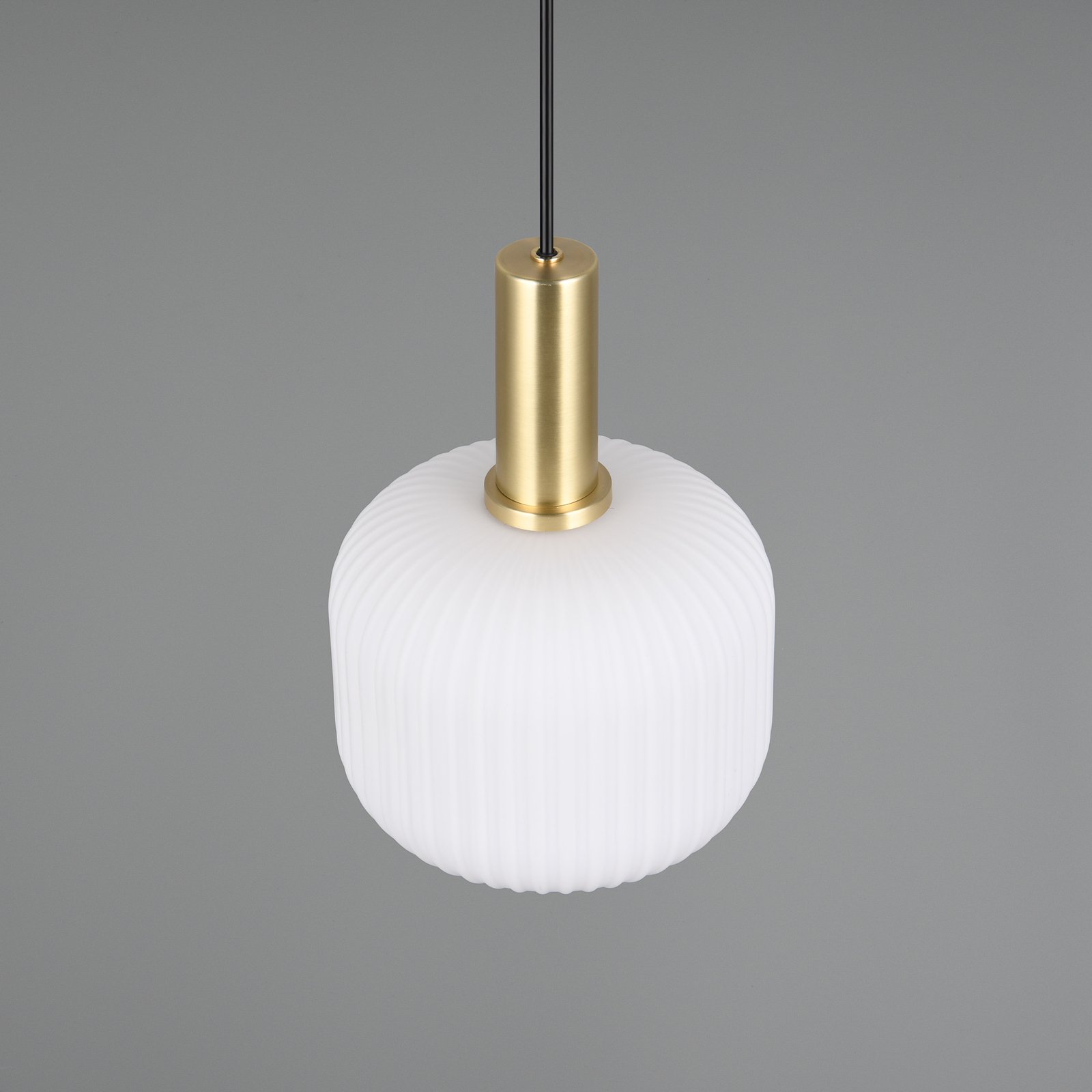 Diva pendant light, 1-bulb, brass-coloured, opal, metal, glass