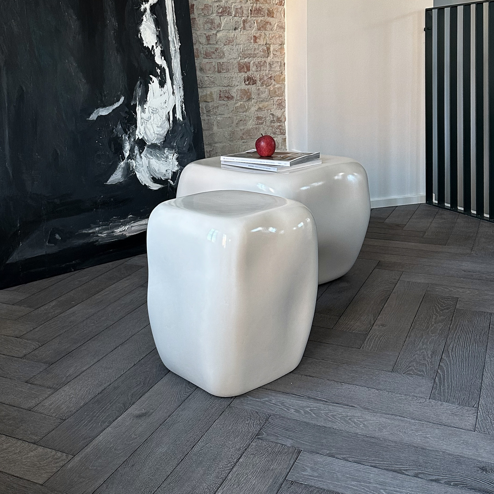 Stolik pomocniczy Ishi, biały, szerokość 31 cm, szkło – 101 Copenhagen