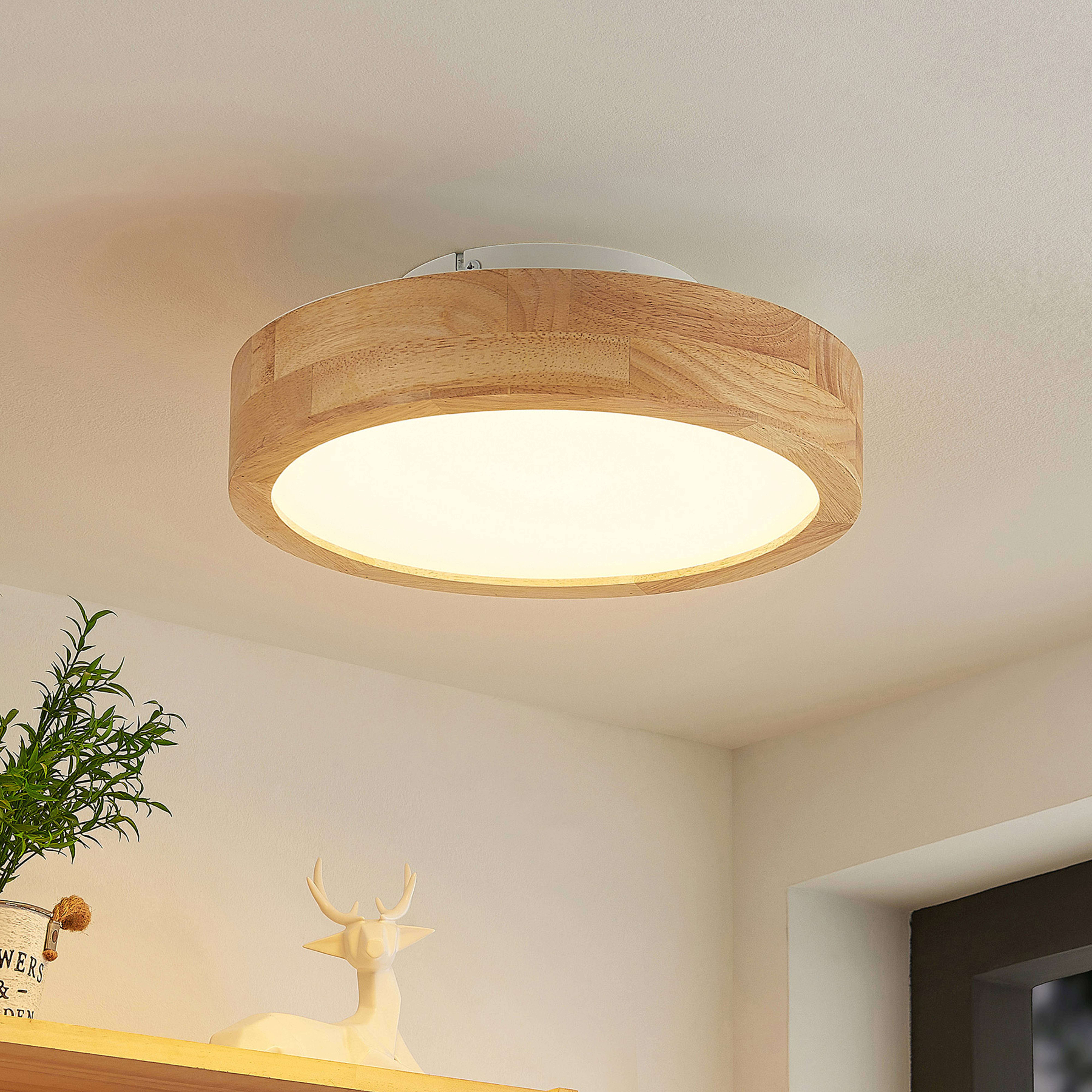 Lindby Lanira plafón LED de madera de roble, 30cm