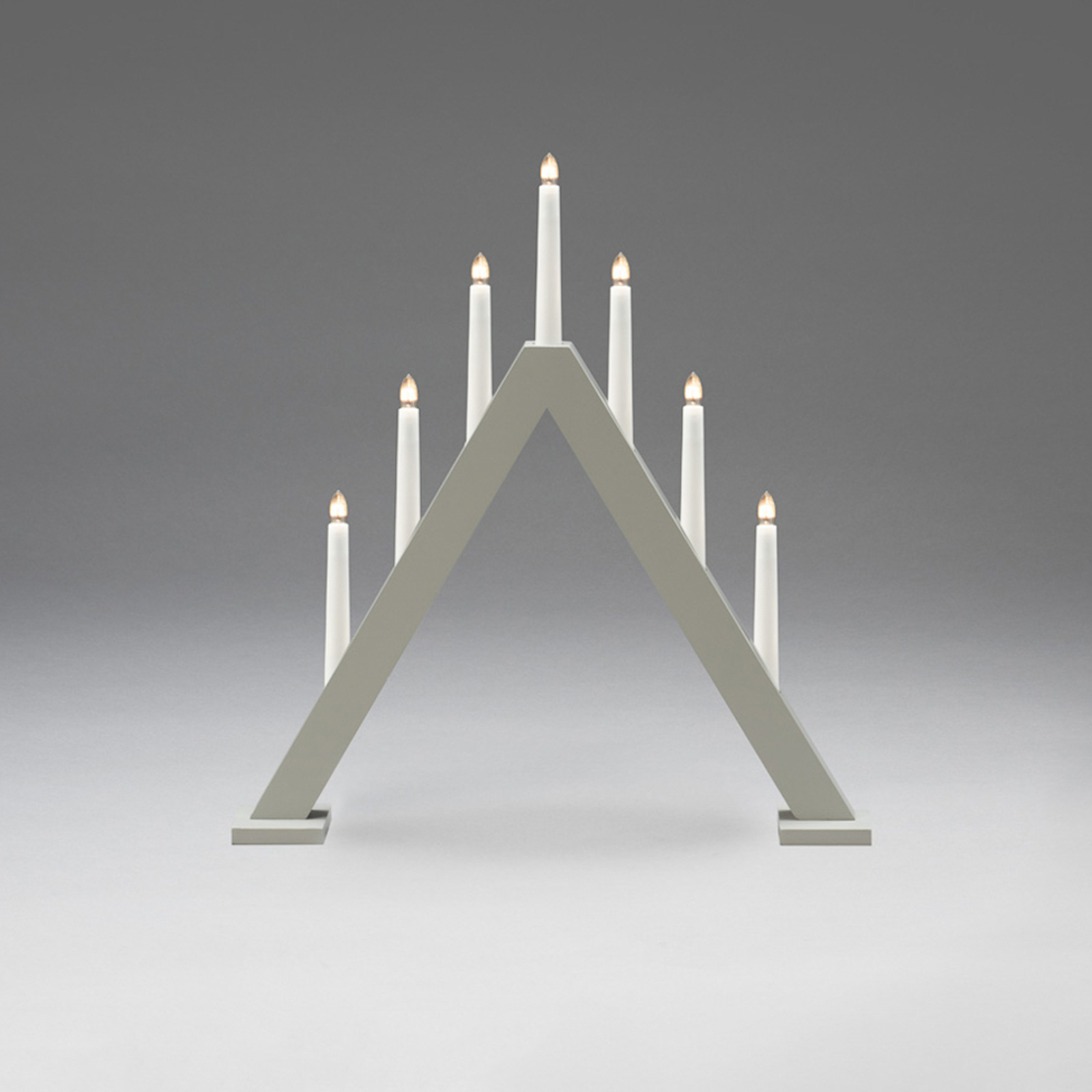 Kerzenleuchter aus Holz, 7-flammig, Höhe 50cm grau