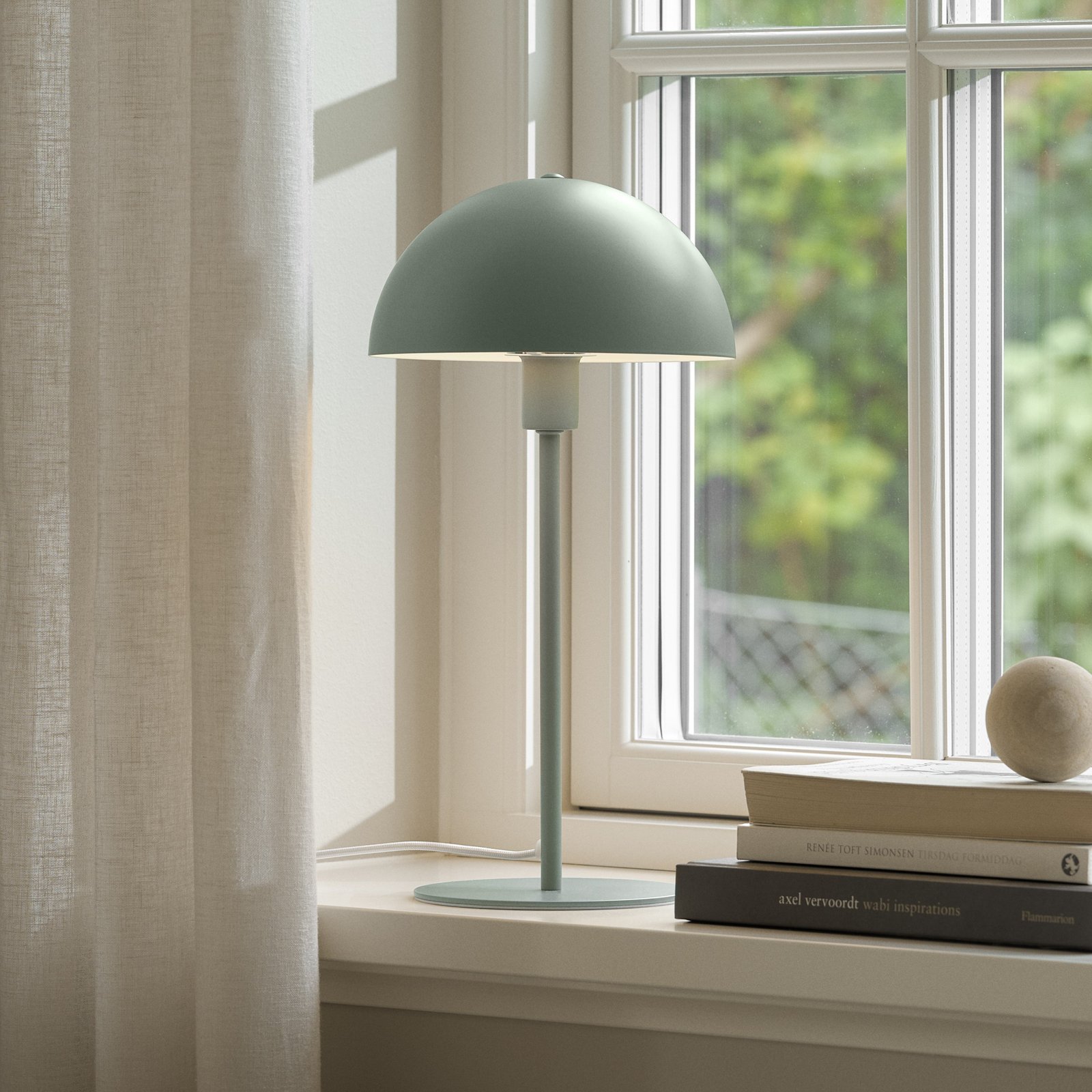 Lampada da tavolo Ellen 20, verde polvere, metallo, portalampada E14