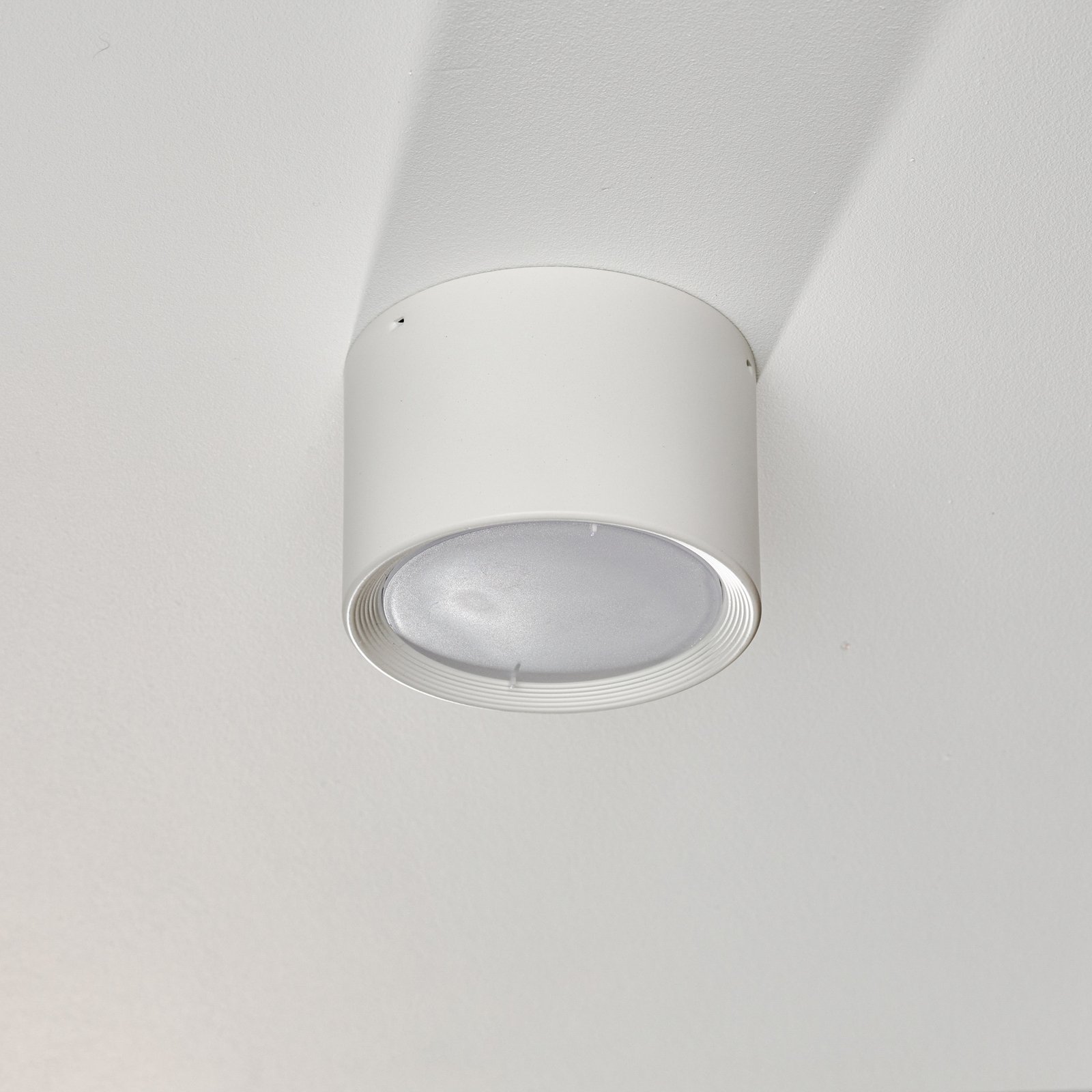 LED downlight Ita in white with diffuser, Ø 12 cm