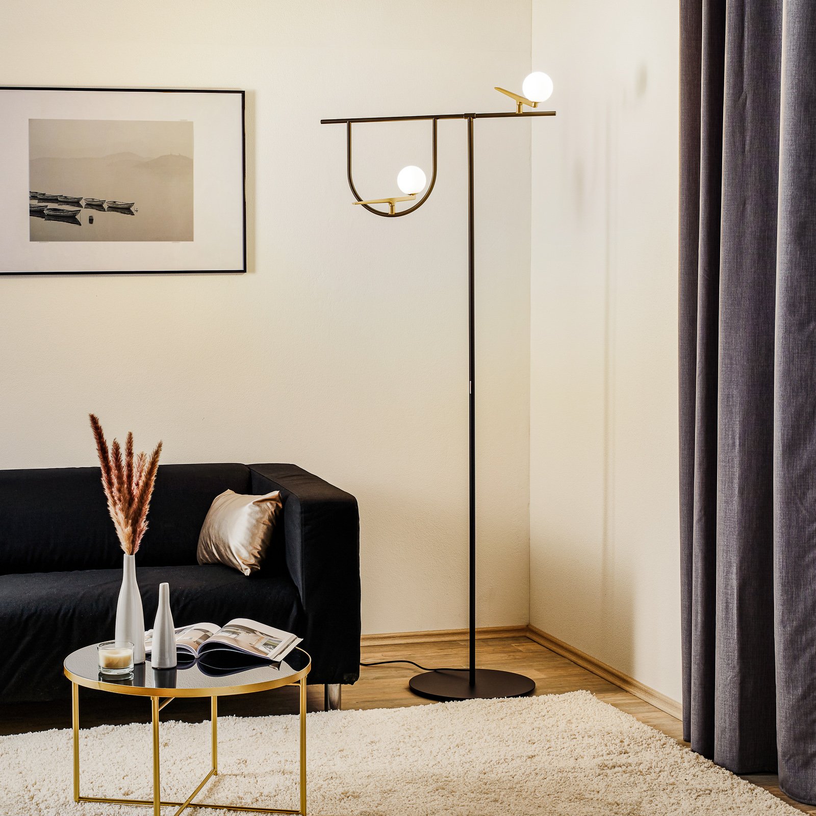 Artemide Yanzi LED floor lamp with a touch dimmer