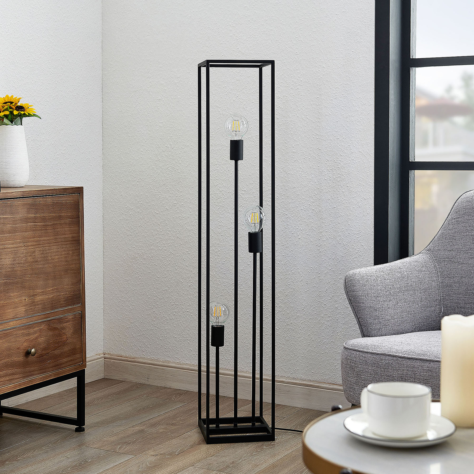 Krisha Vloerlamp Black - Lindby