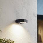 Lucande LED solárne vonkajšie nástenné svietidlo Dava, výška 5 cm, senzor