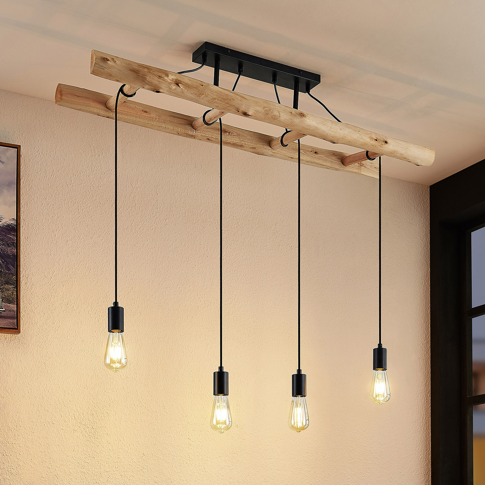 Lindby Hosanna Deckenlampe mit Holz, vierflammig