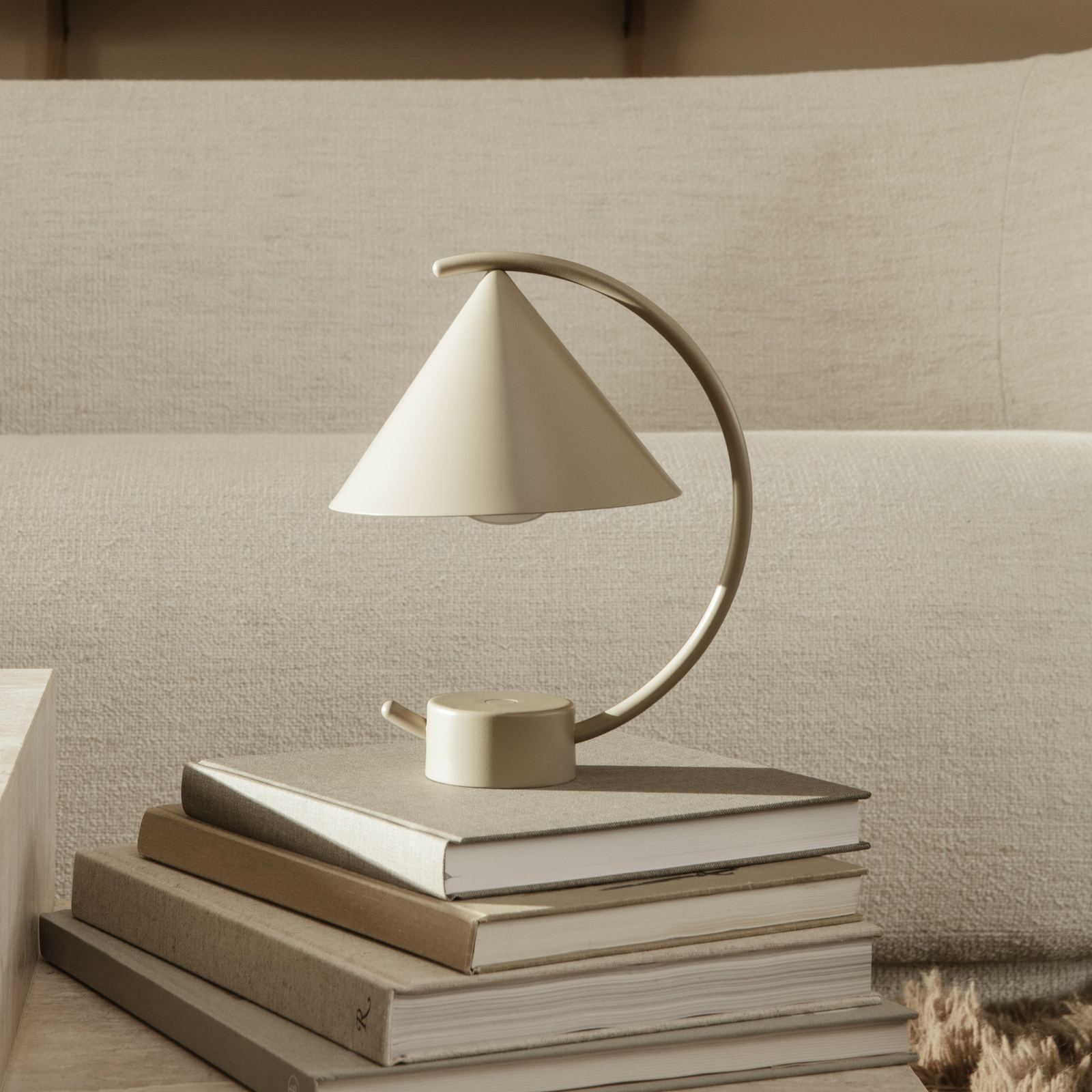 Meridian Portable Tafellamp Cashmere - Ferm Living