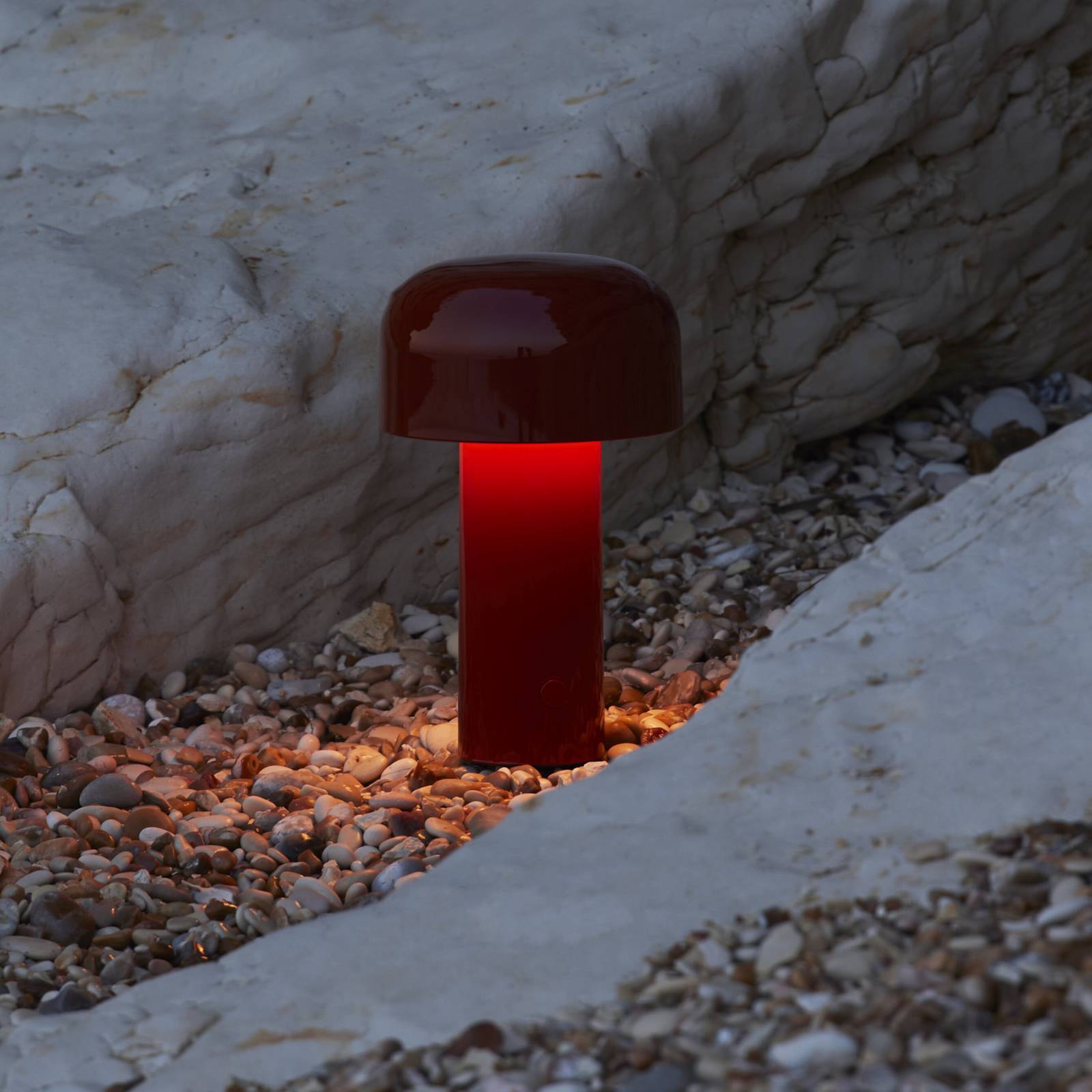 Stolová LED lampa Flos Bellhop s LED a akumulátorom, červená, 21 cm,