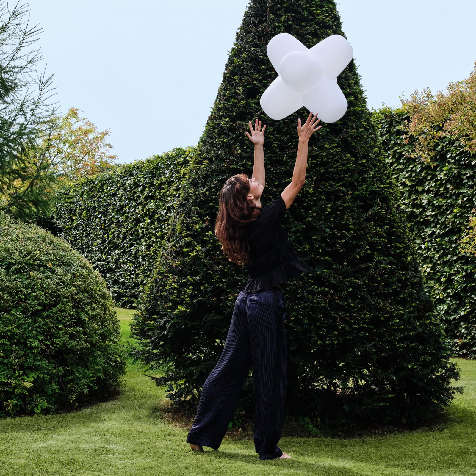 Tom Dixon LED baterijska namizna svetilka JACK, bela, 58 x 58 cm, IP65