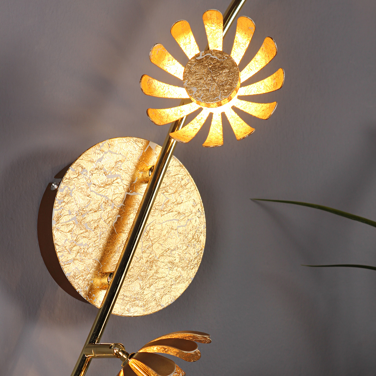 Bloom LED wall light, four-bulb gold