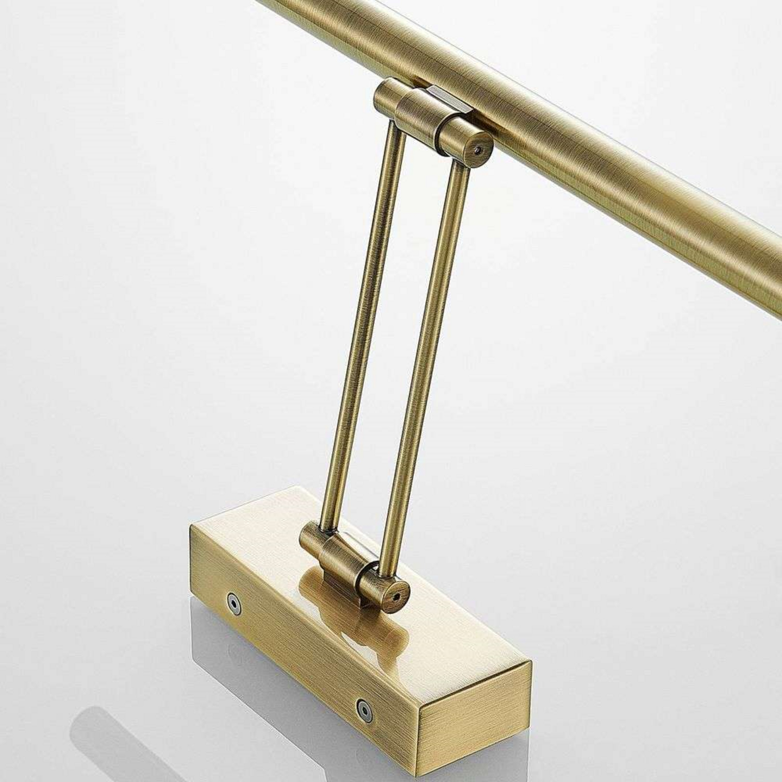 Dimitrij Direct Aplique de Pared Brass - Lucande