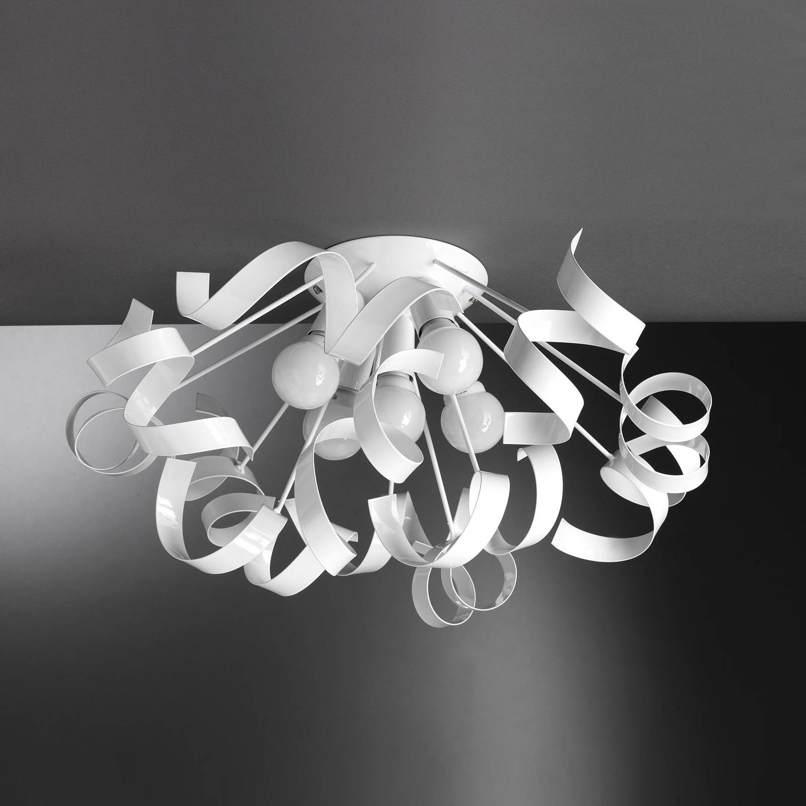 Zoe ceiling light made of metal, 5-bulb, white