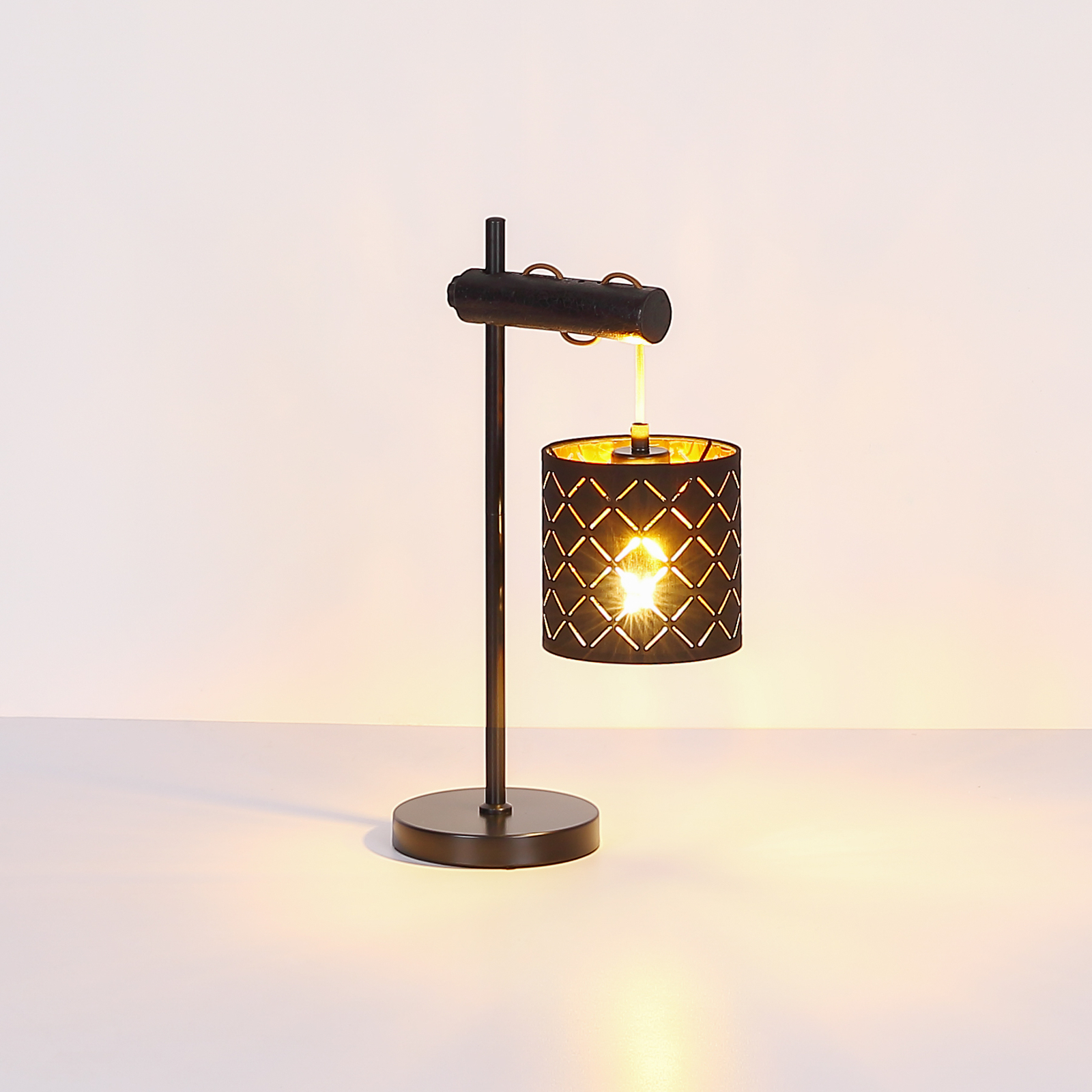 Clarke asztali lámpa textil ernyővel
