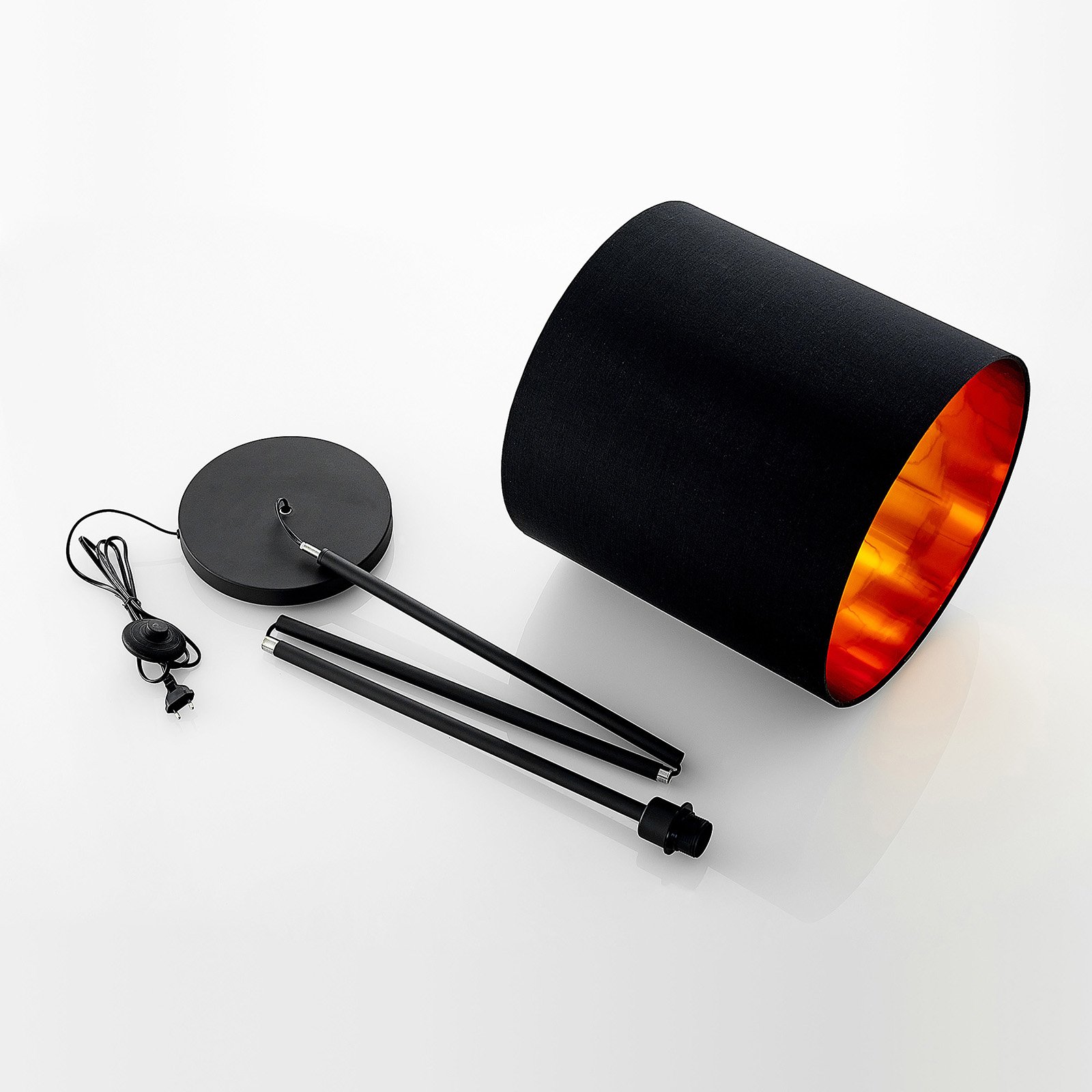 Nymar Stojaca Lampa Black/Gold - Lindby