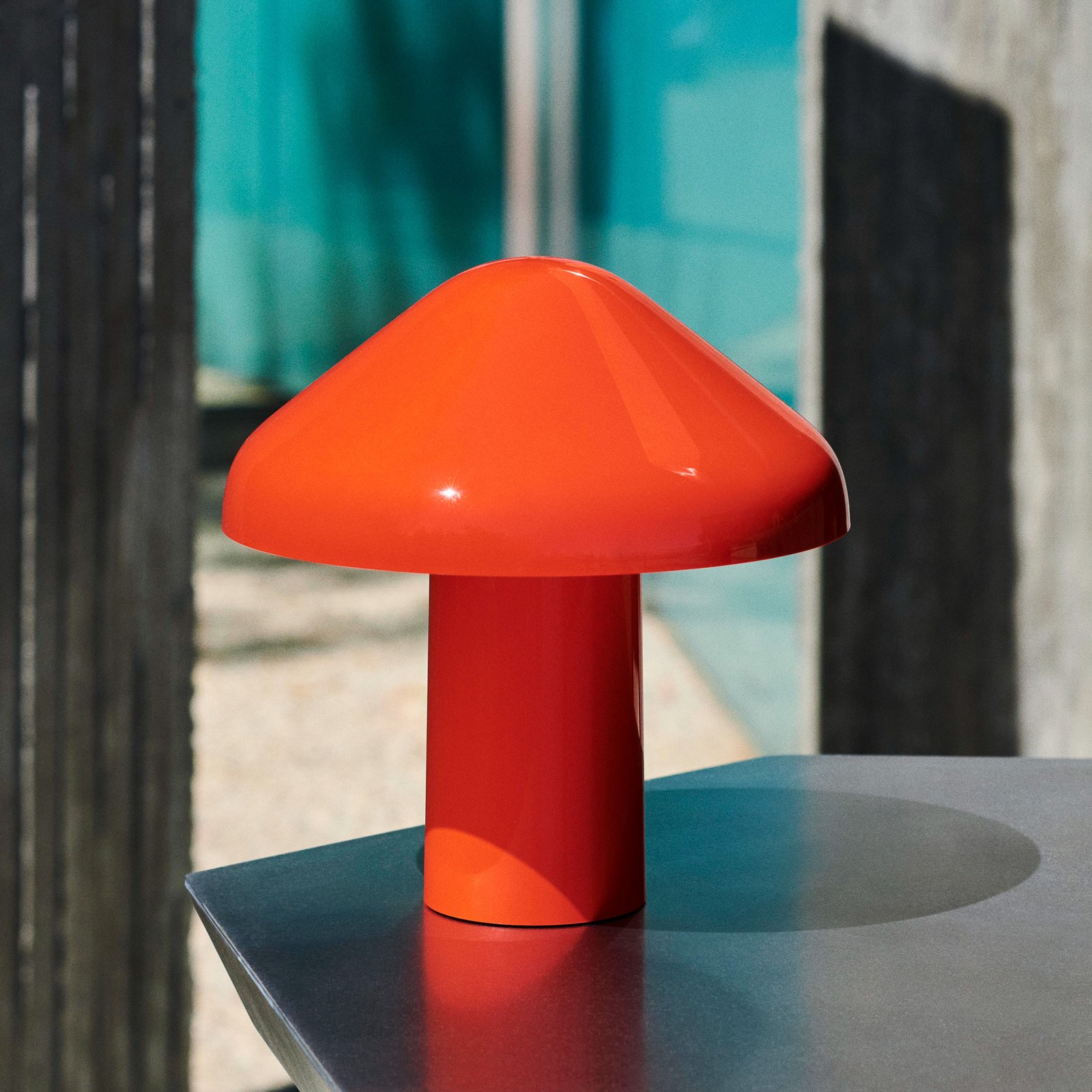 HAY Pao Portable stolová LED lampa batéria červená