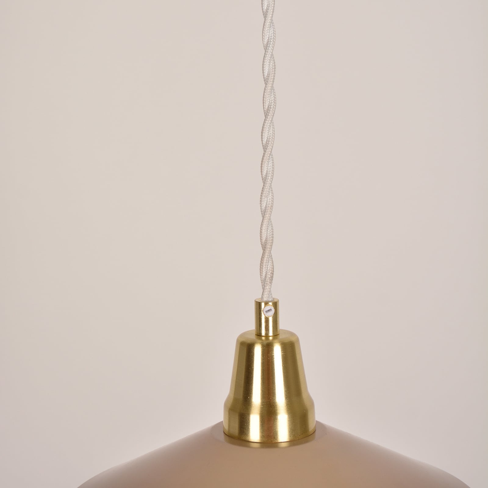 Závěsné světlo Claudette, krémová barva, Ø 22 cm, kov Závěsné světlo Claudette, krémová barva, Ø 22 cm, kov