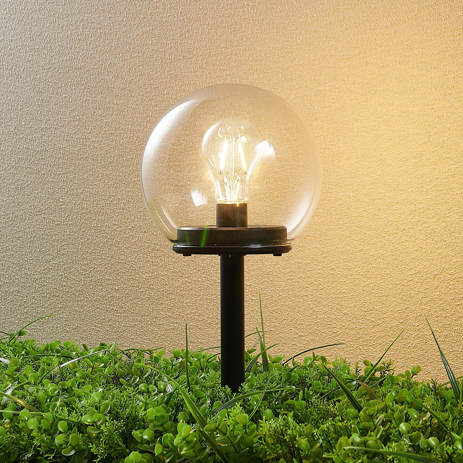 Lindby Roana lámpara LED solar jardín y mesa