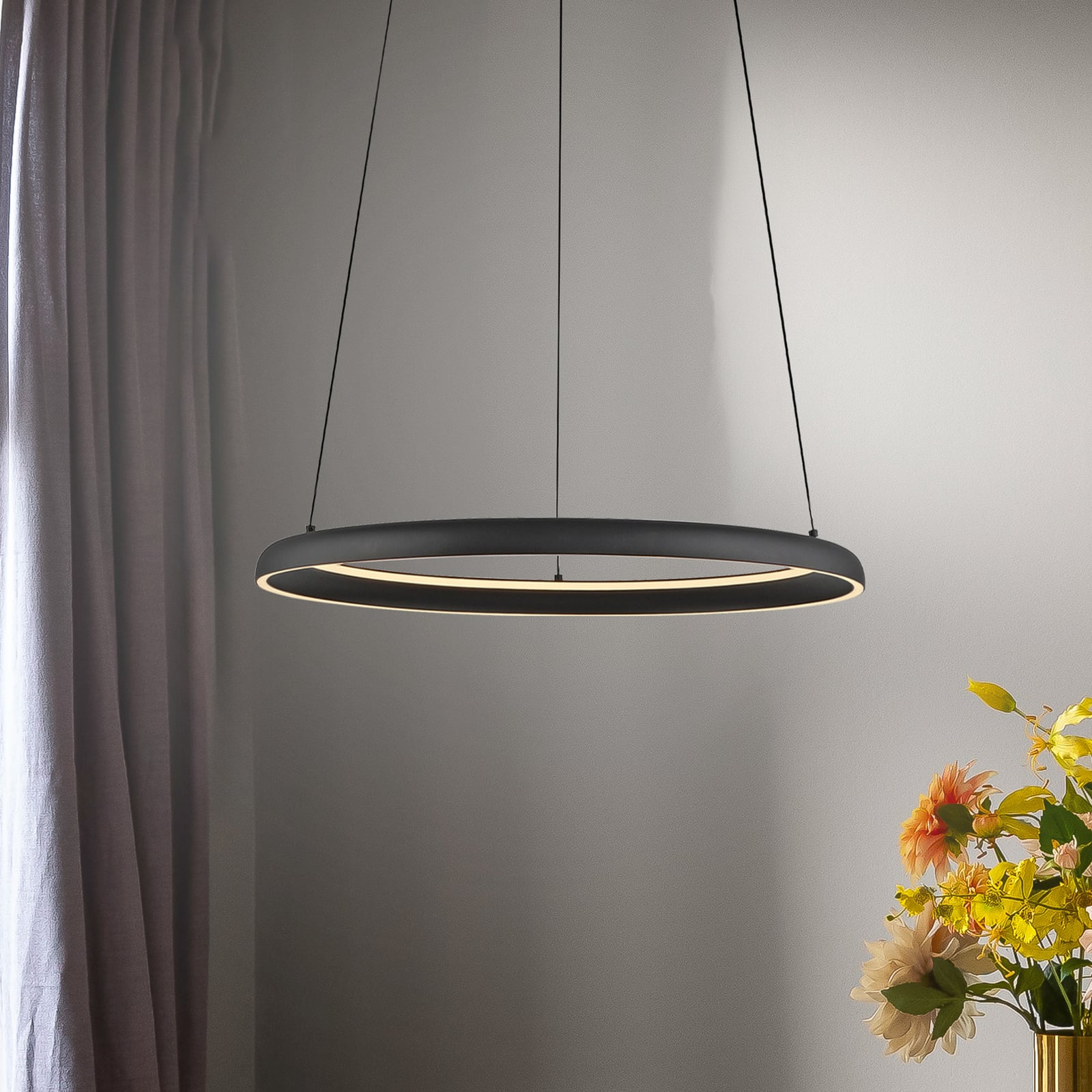 LED viseća svjetiljka QUILLO, crna, Ø 60 cm, metal, s prigušivačem