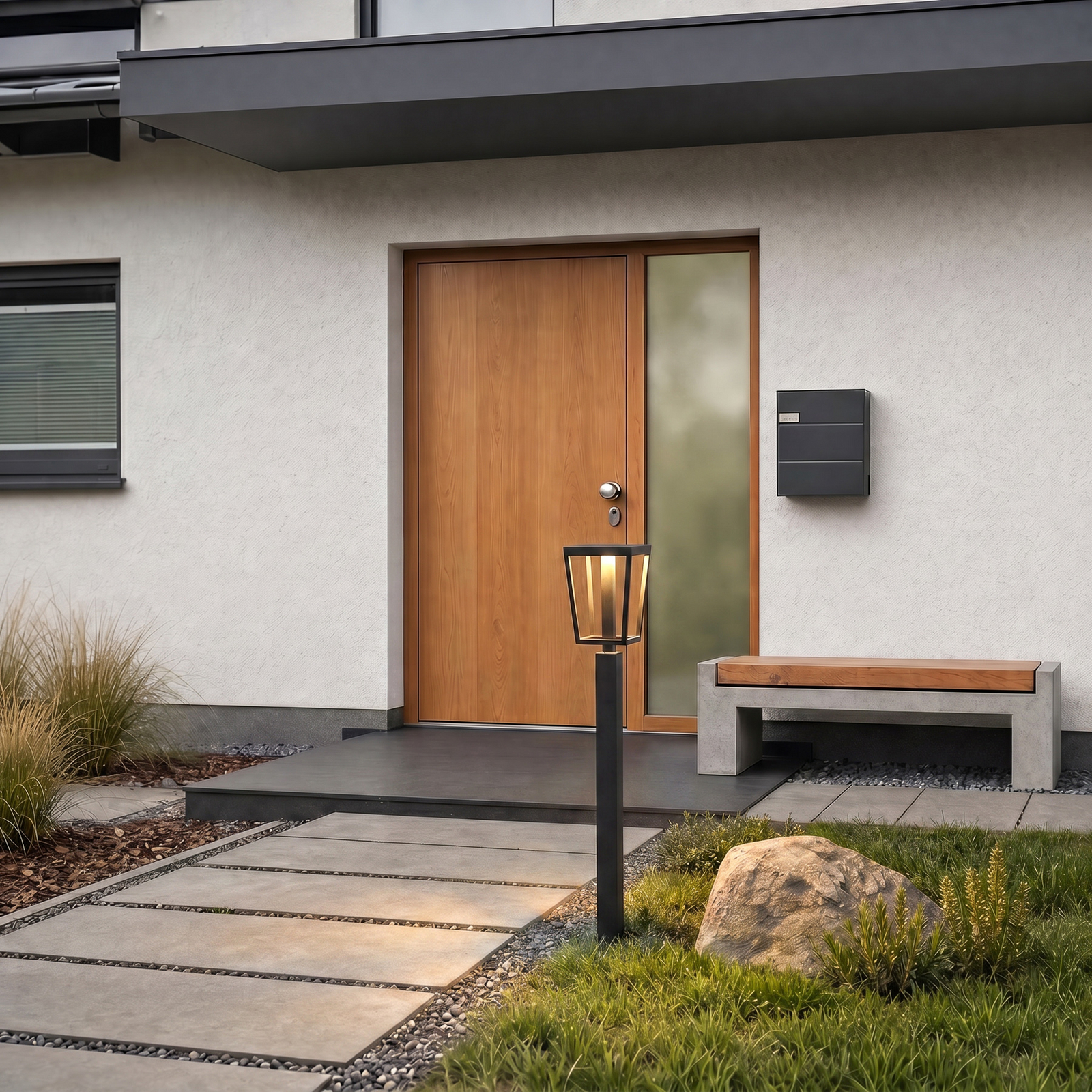 Lucande Lynx LED path light, 95.5 cm, black, IP65