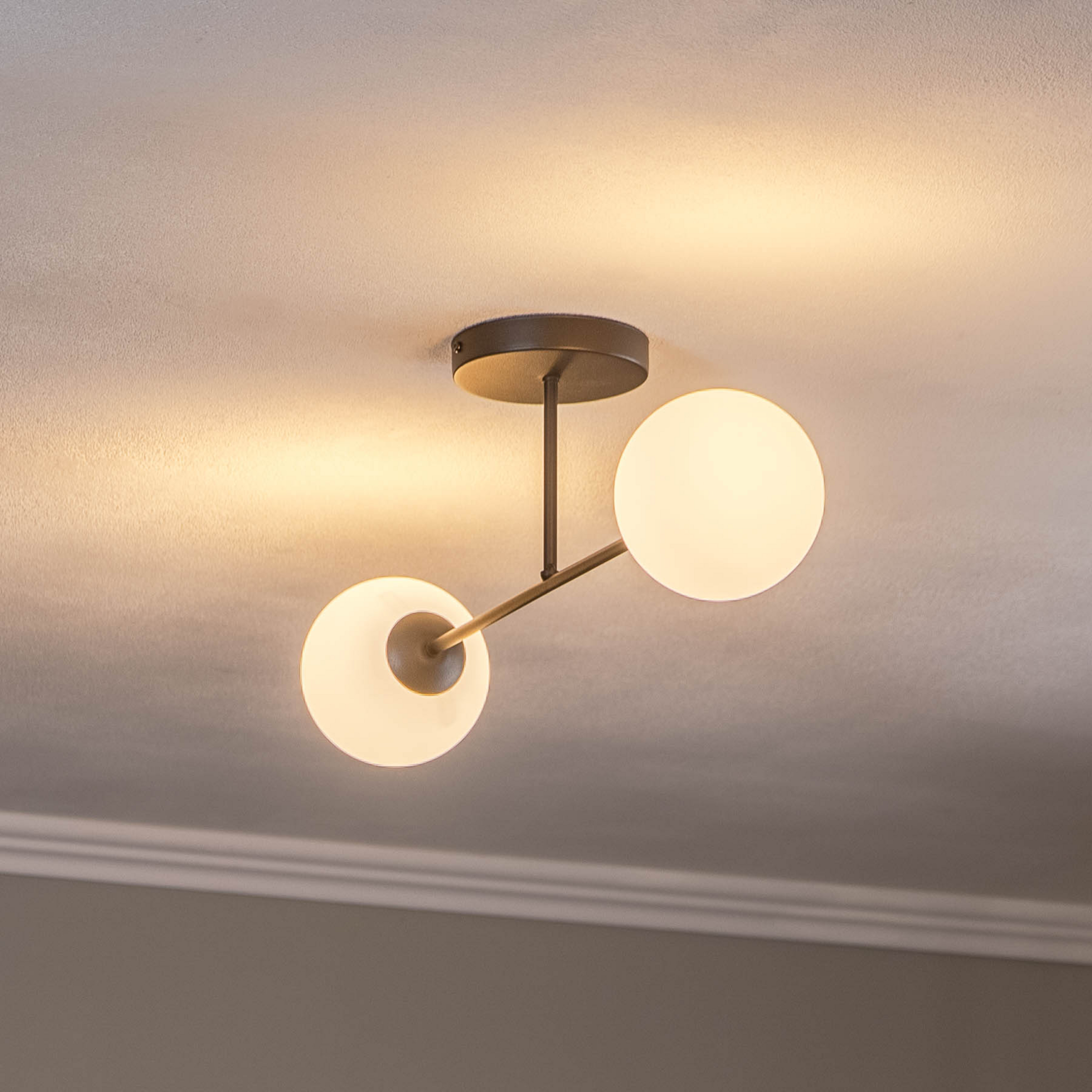 Taklampe Glassy, 2 lyskilder, glass opal