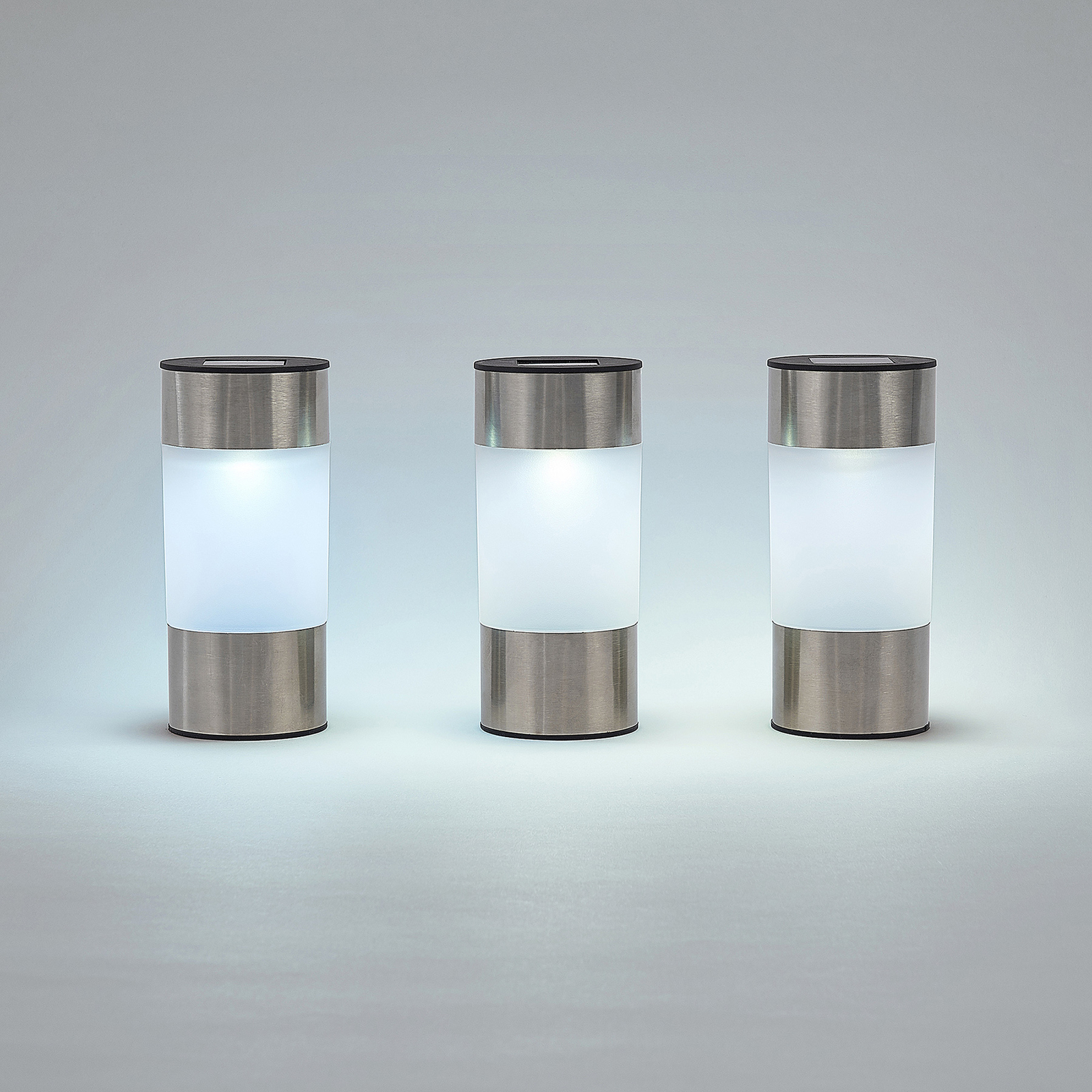 Lindby Jocob LED-Solarleuchte m. Erdspieß, 3er-Set