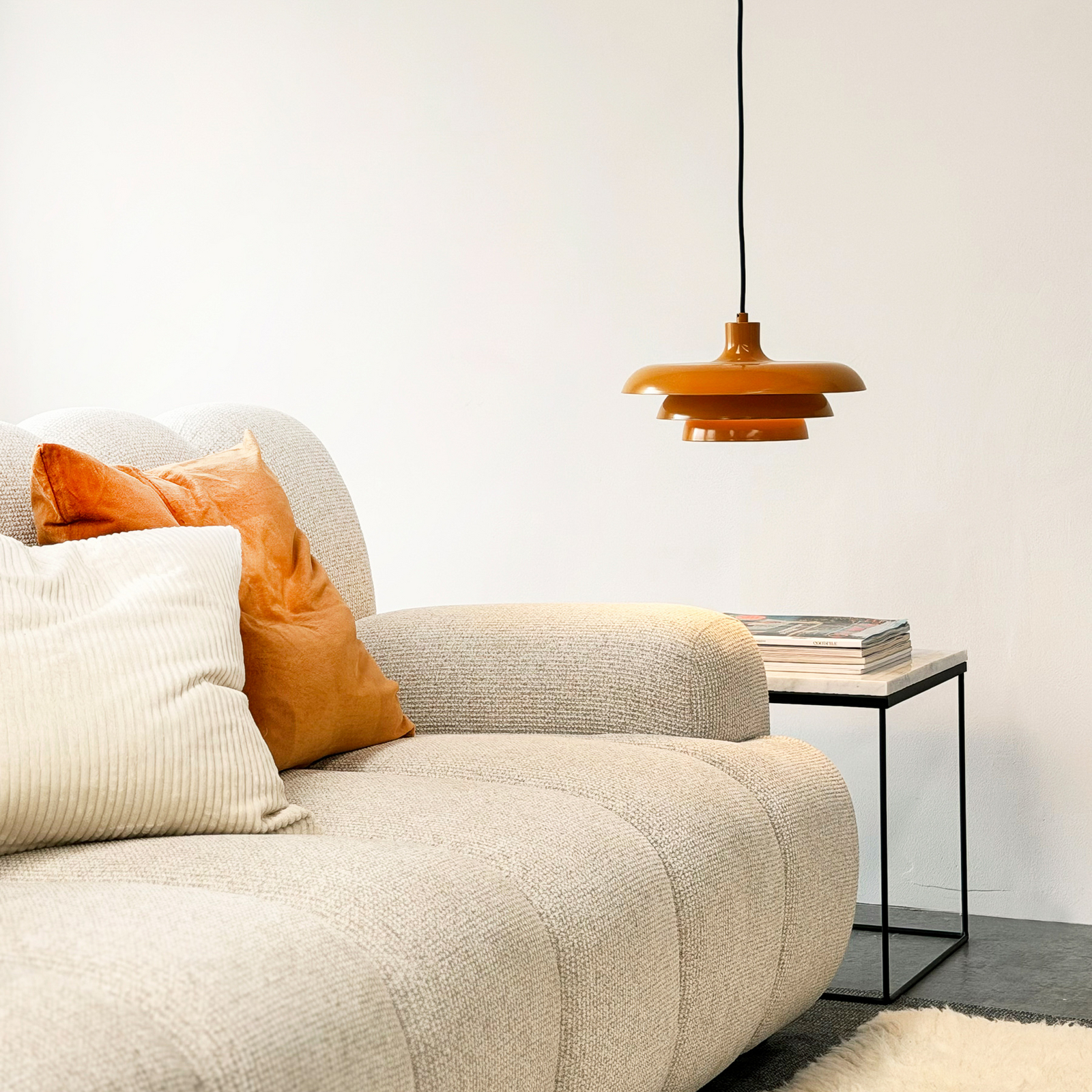 Dyberg Larsen riputatav valgusti Ava, karrikollane, metall, Ø 31 cm Dyberg Larsen riputatav valgusti Ava, karrikollane, metall, Ø 31 cm