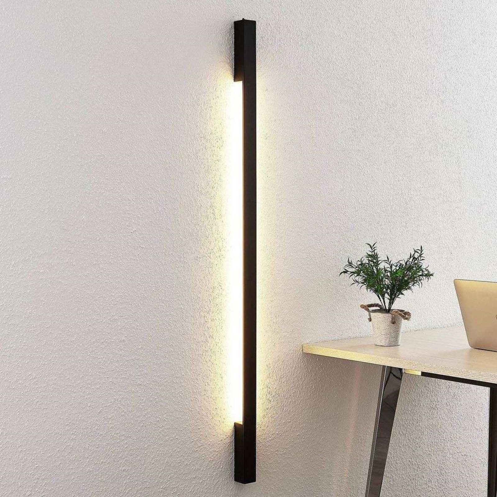 Ivano Wall Lamp H130 Black - Arcchio