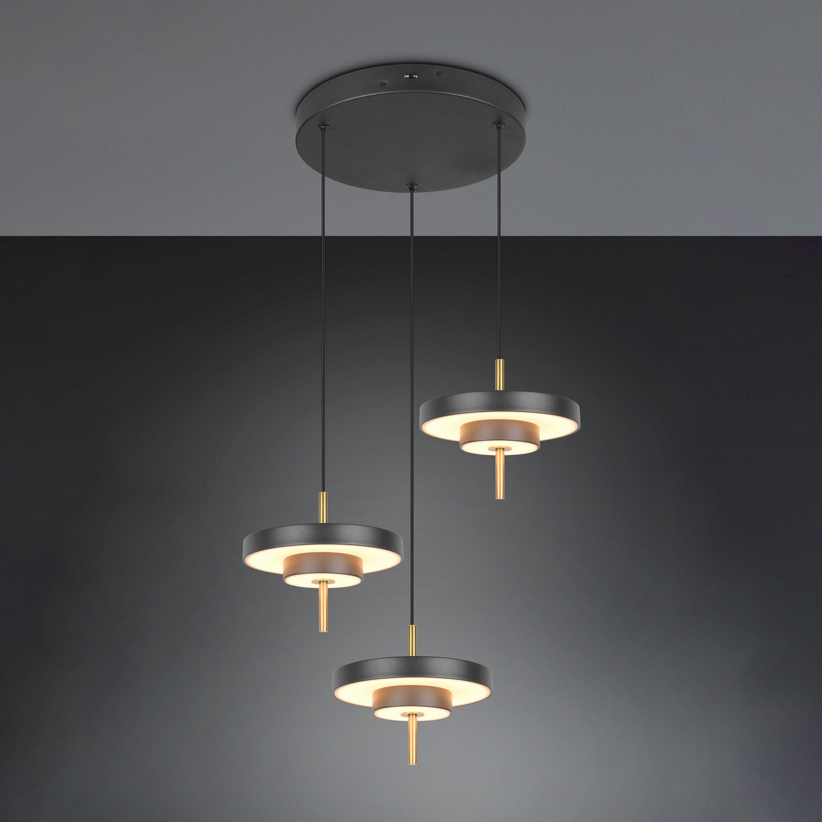 Candeeiro suspenso LED Keaton, preto/dourado Ø 45 cm CCT 3 lâmpadas. Candeeiro suspenso LED Keaton, preto/dourado Ø 45 cm CCT 3 lâmpadas.