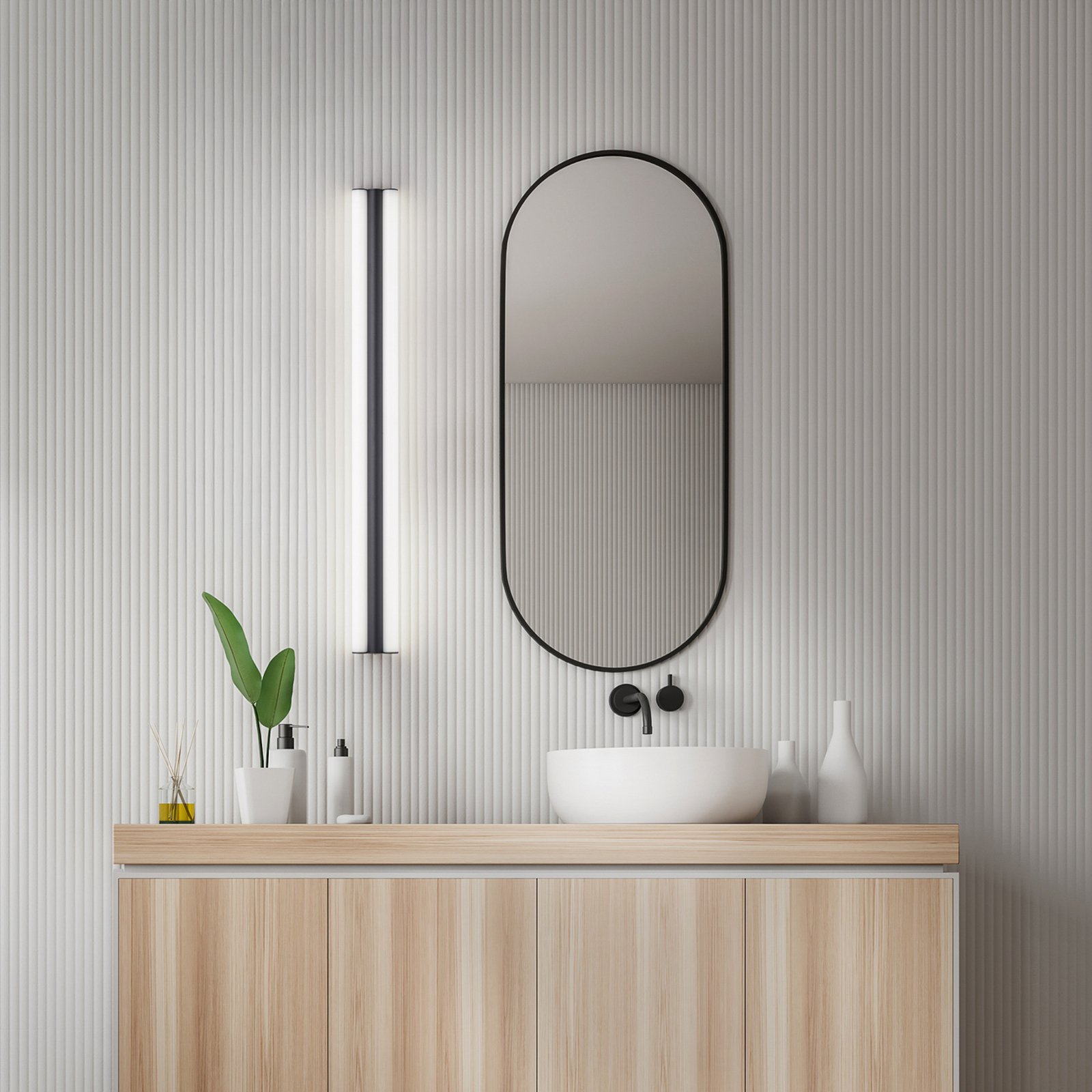 Helestra LED mirror lamp LOOM, length 90 cm, black, IP44