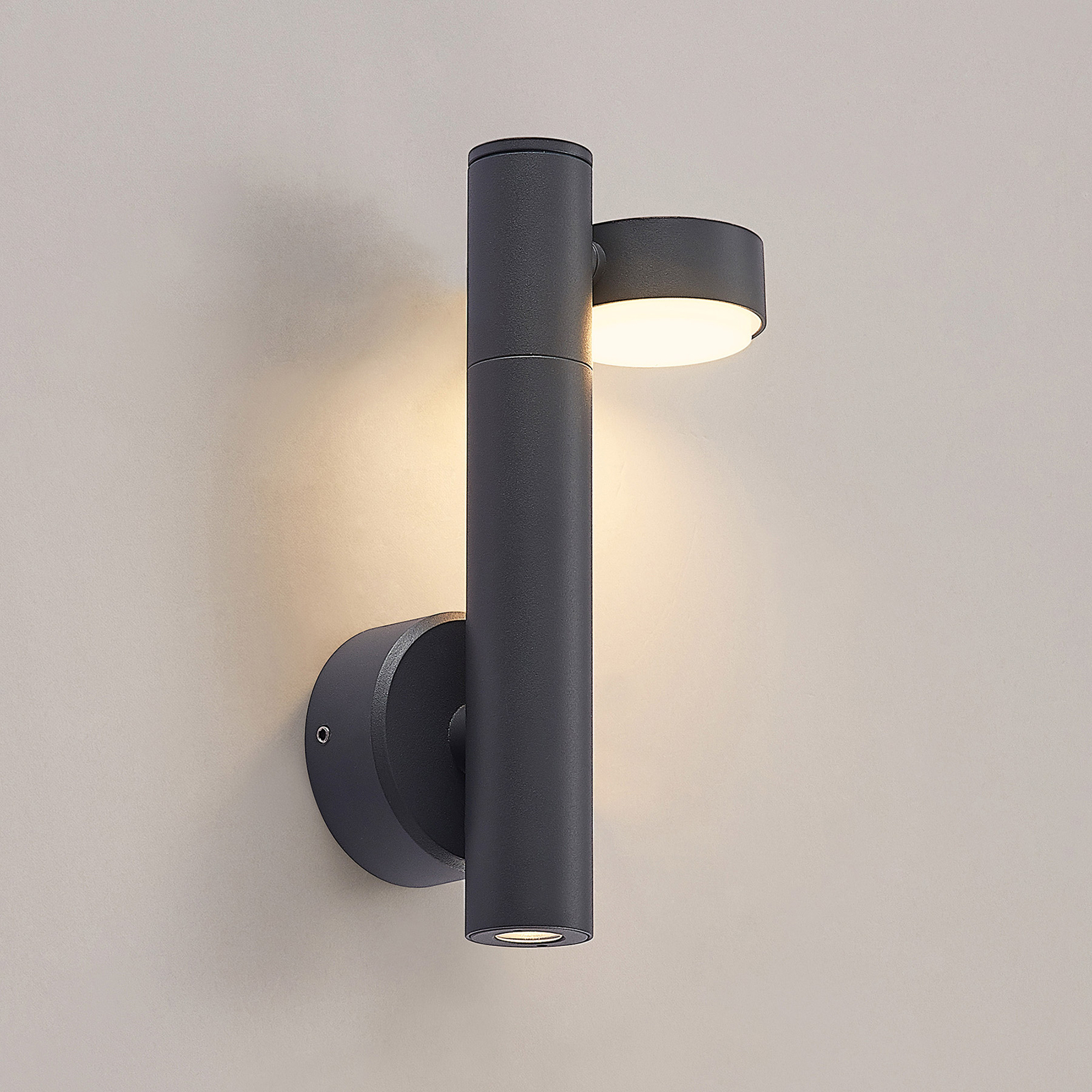 Lucande Kynlee -LED-ulkoseinälamppu, 2-lamppuinen