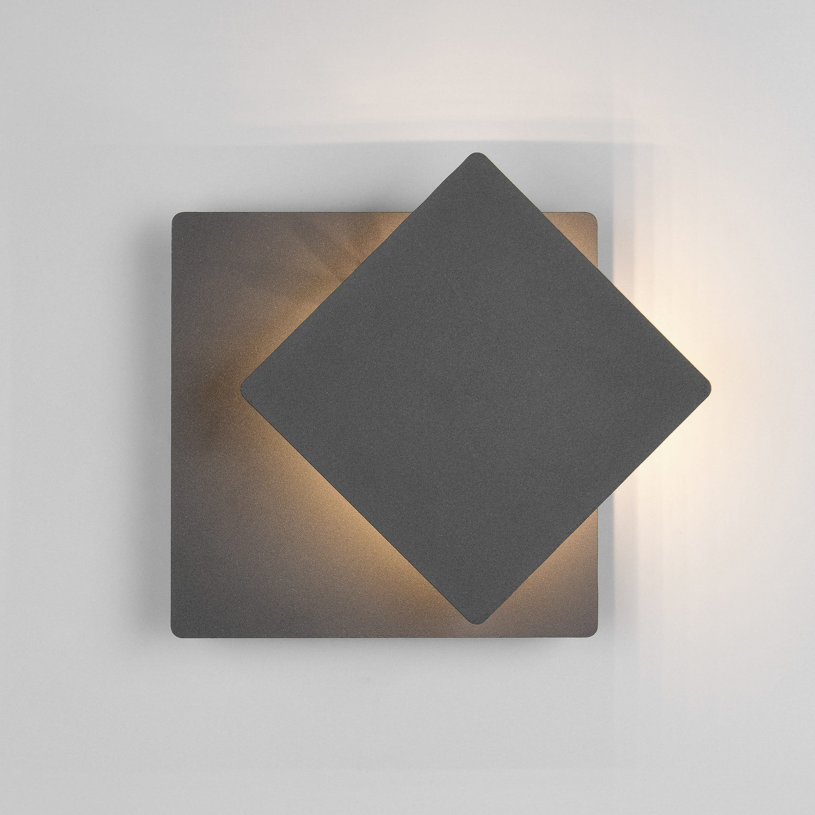 Applique murale LED Mio, noir mat, largeur 18 cm, métal