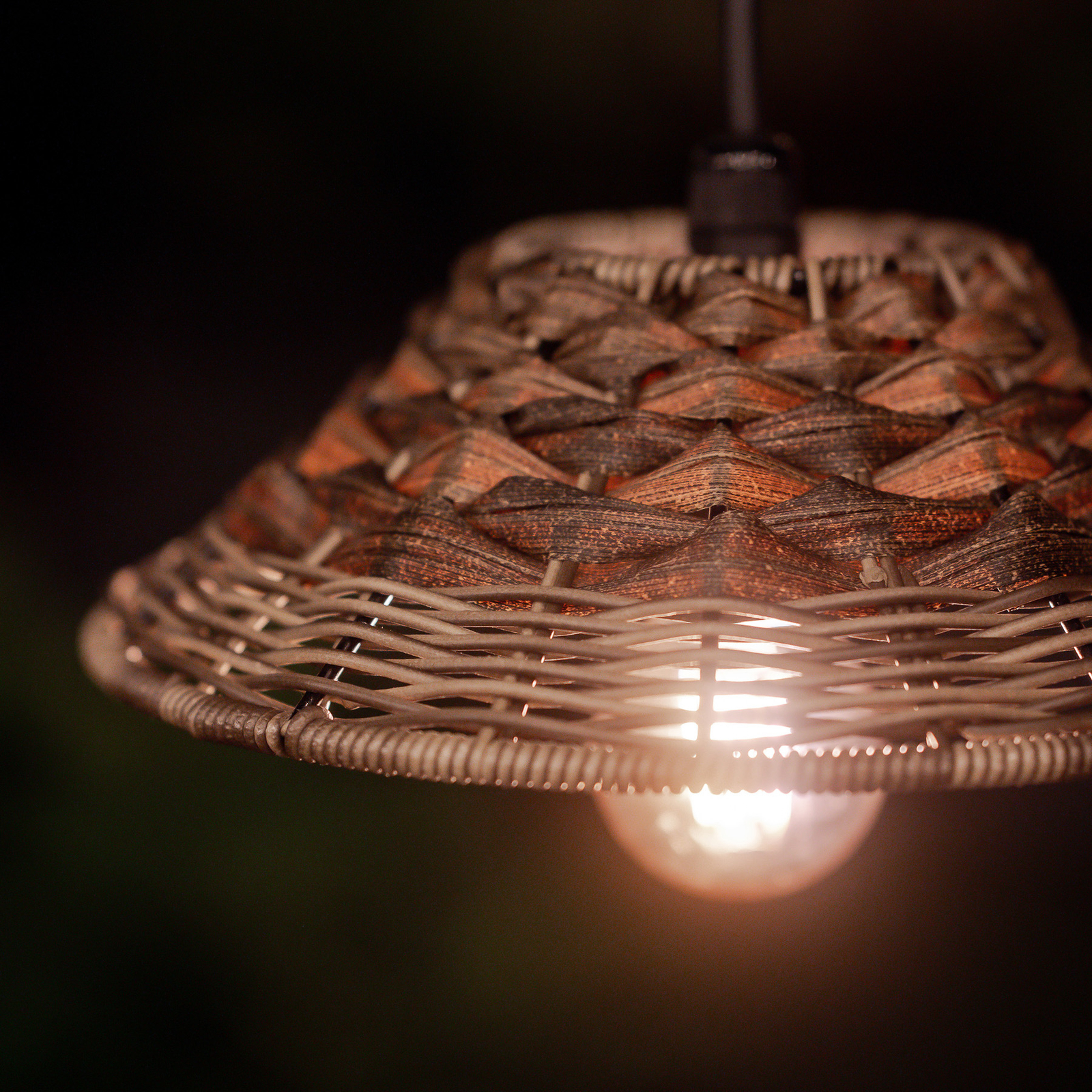 PR Home lámpara colgante exterior LIS, marrón, enchufe, Ø 27 cm