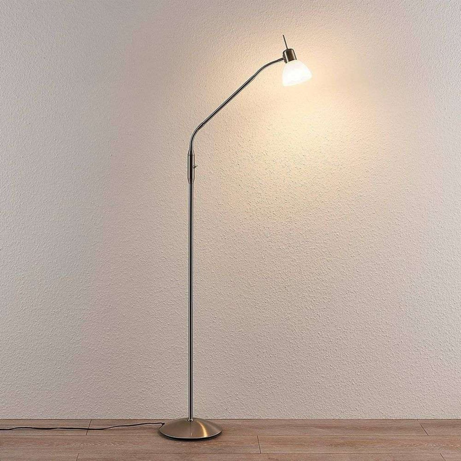 Gwendolin Stojaca Lampa Nickel - Lindby