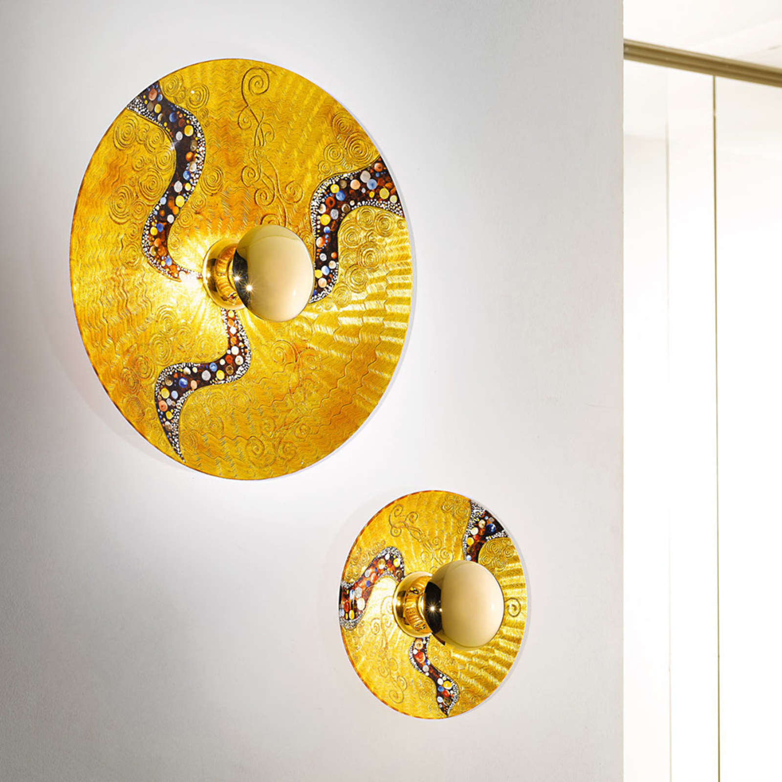 Kolarz Luna Kiss Gold aplique de parede, 24 quilates, Ø 54 cm