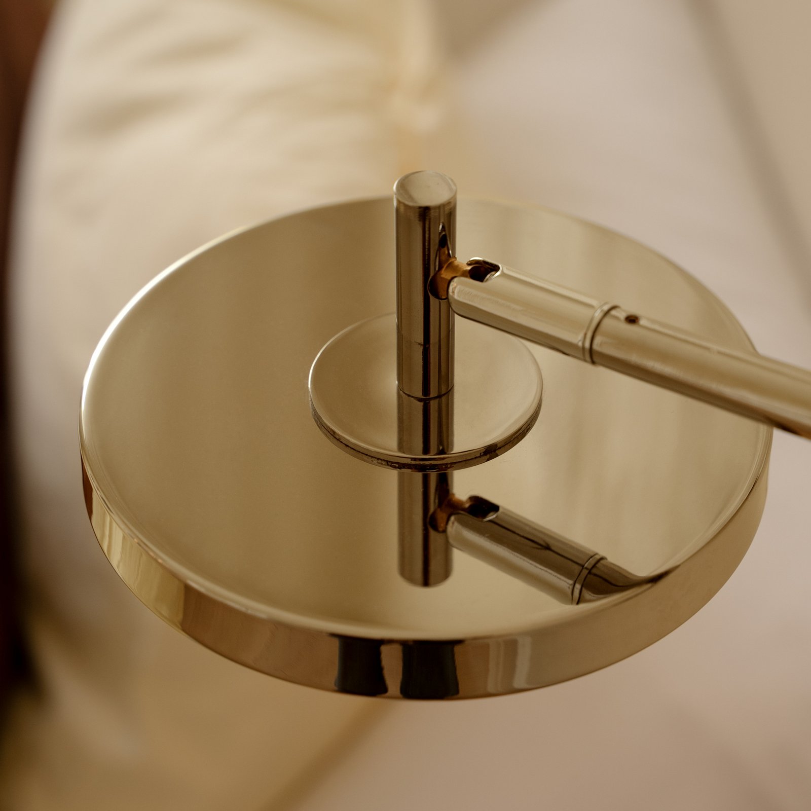 UMAGE LED-Wandlampe Asteria SHORT HW, messing poliert, 28 cm UMAGE LED-Wandlampe Asteria SHORT HW, messing poliert, 28 cm